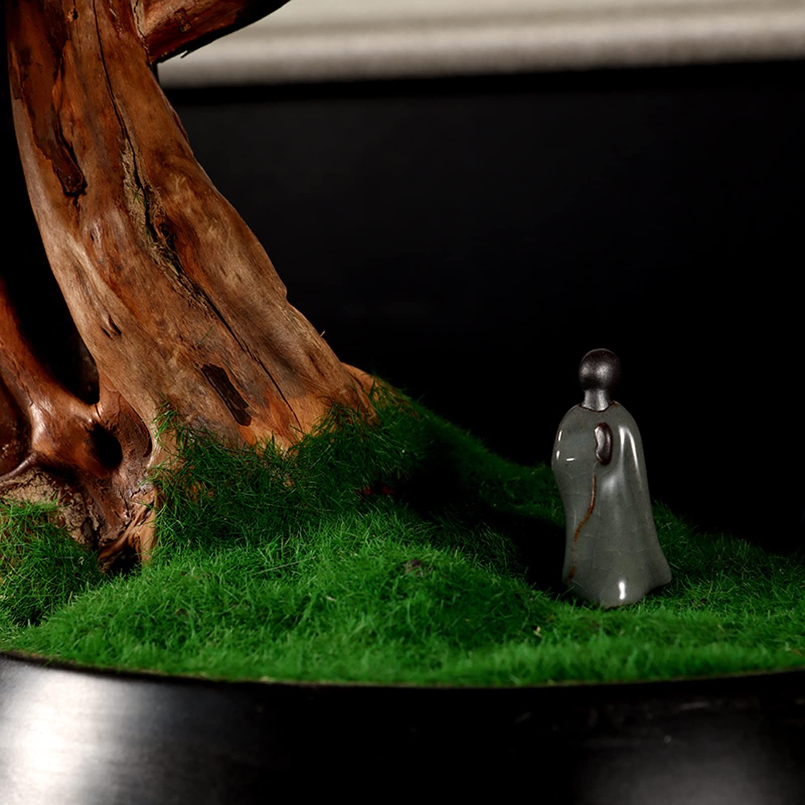Bonsai Artificiale, Albero Bonsai Finto, 21 Pollici, Bonsai Artificiale di Pino con Tronco Realistico, Decorazione con Piante Finte, in Vaso Nero, Bonsai Finto Rosso