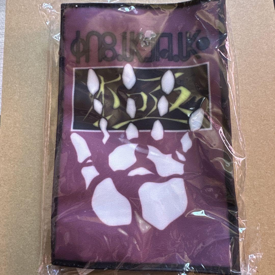 クロロ　団長　ビニールポーチ　新品未開封　旧アニメ　HUNTER×HUNTER Amazon.co.jp: HUNTER × HUNTER ブック型ポーチ クロロ 団長 幻影旅団