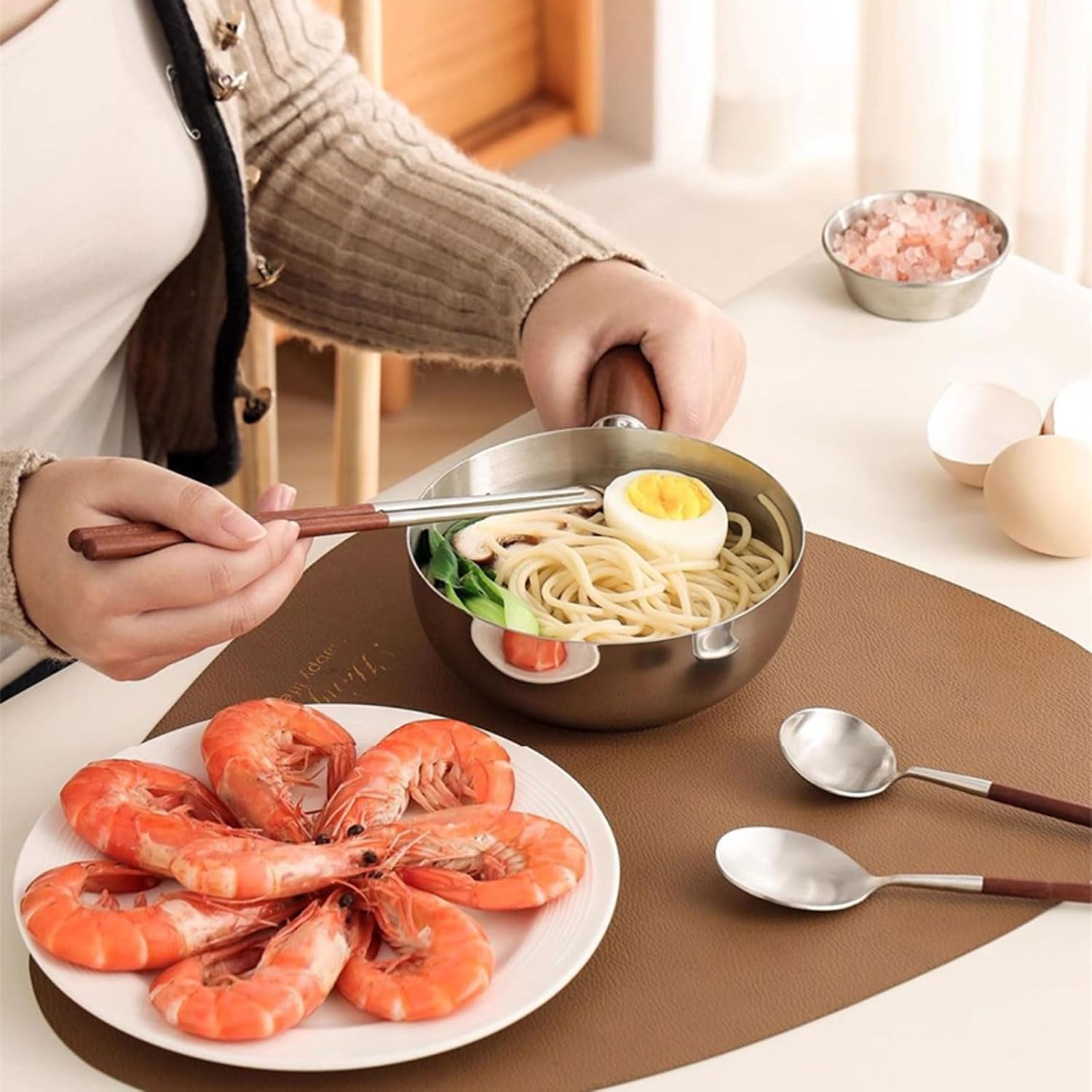 Stainless Steel Ramen Bowl with Ergonomic Wooden Handle