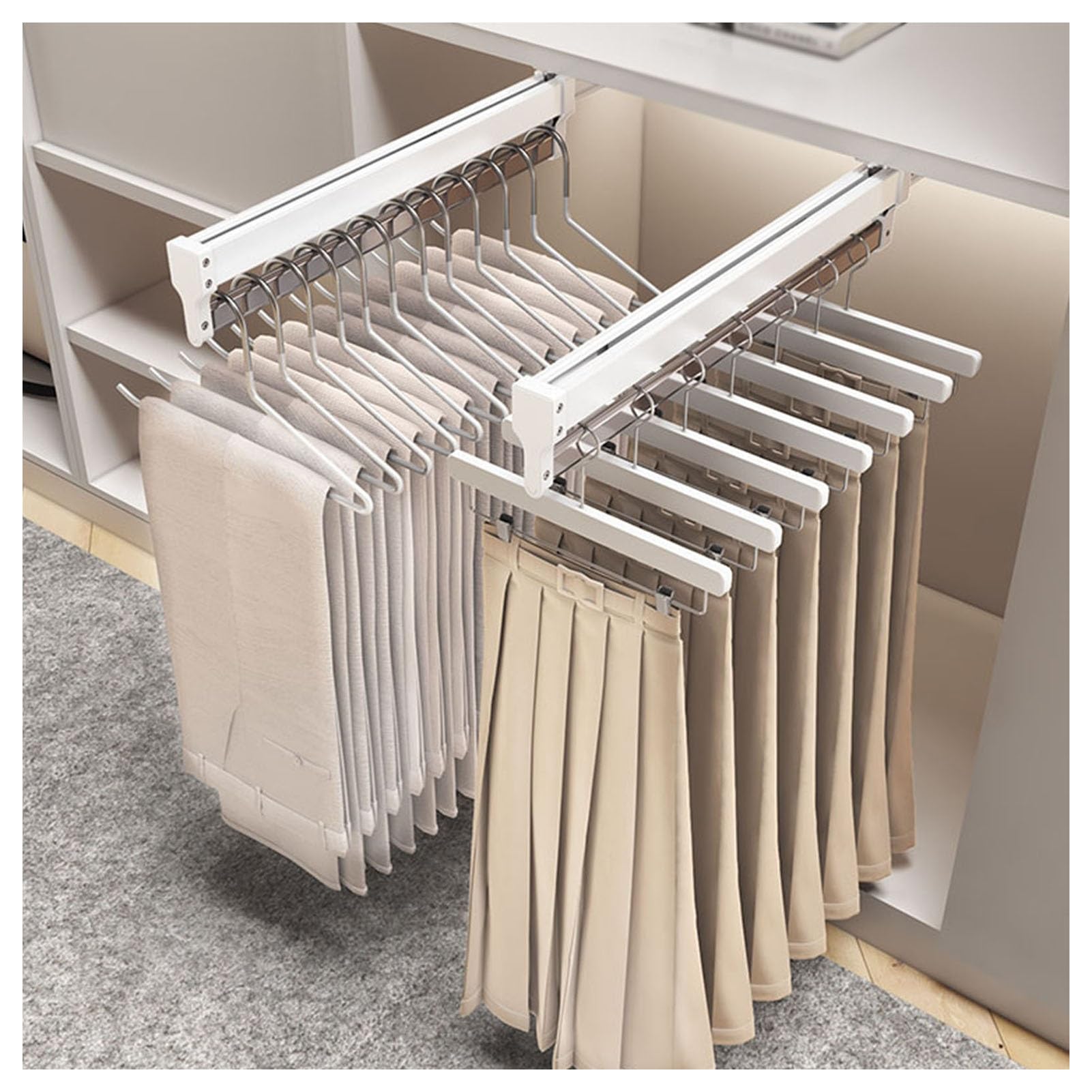 Porte-pantalons extractible télescopique pour en finir avec le désordre