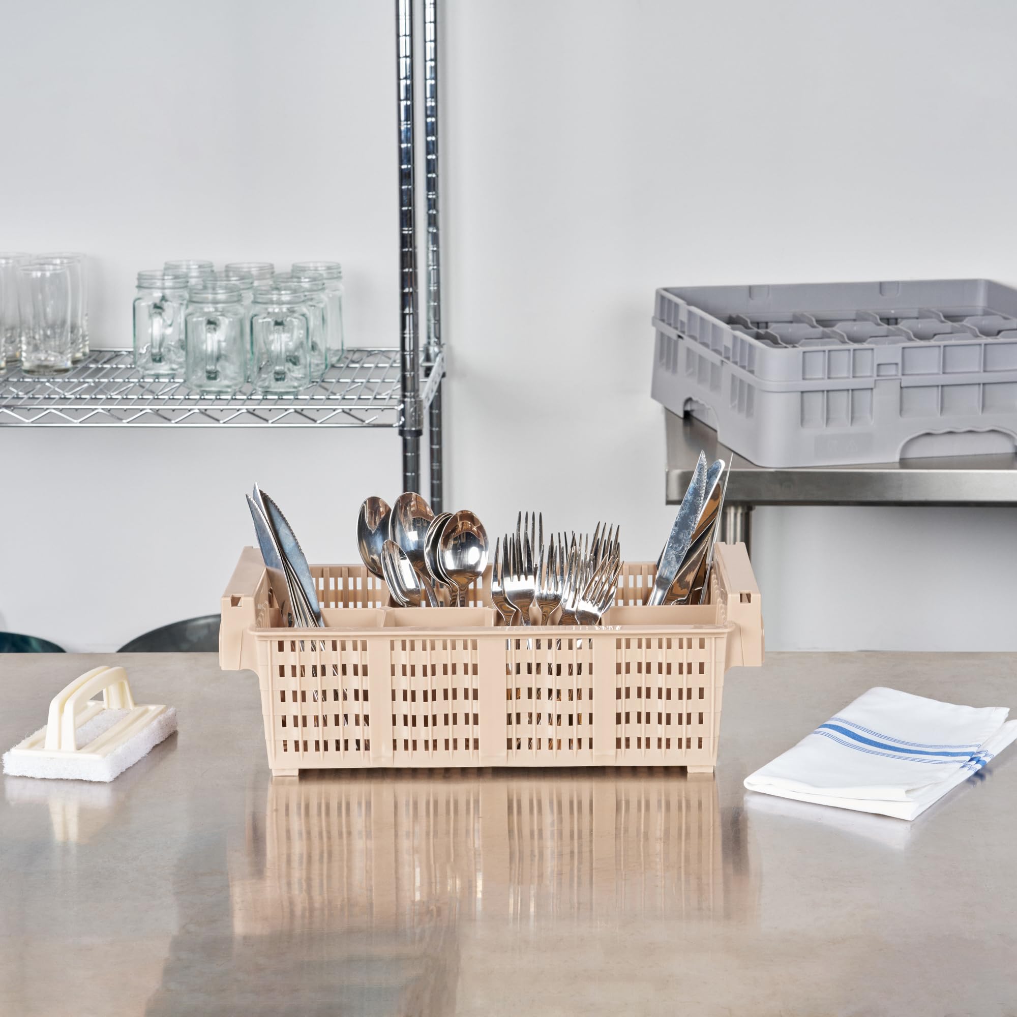 Restaurantware Clean Tek Égouttoir à vaisselle professionnel en polypropylène marron robuste avec 8 compartiments, porte-couverts durable pour restaurants, cuisines, cafétérias et plus encore