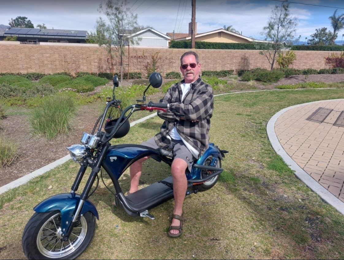 eAhora M1P [2025 Upgraded] 37Mph 2000W Electric Motorcycle for Adults DOT Approved, 40Miles 60V 30ah Lithium Battery, 12in Vacuum Tires Full Suspension for Urban Commuting, Electric Moped