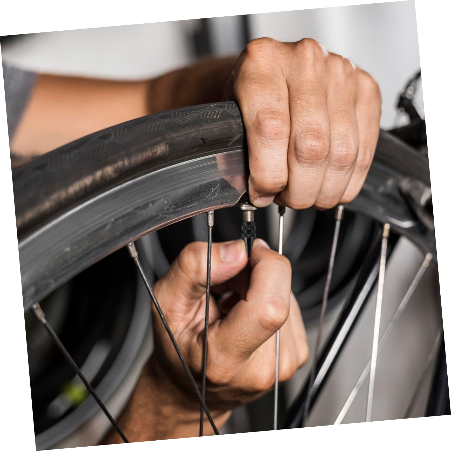 PLAFOPE 2pcs Bike Tire Valve Covers Durable Valve Caps Stylish Cycling Accessories for Enhanced Aesthetics