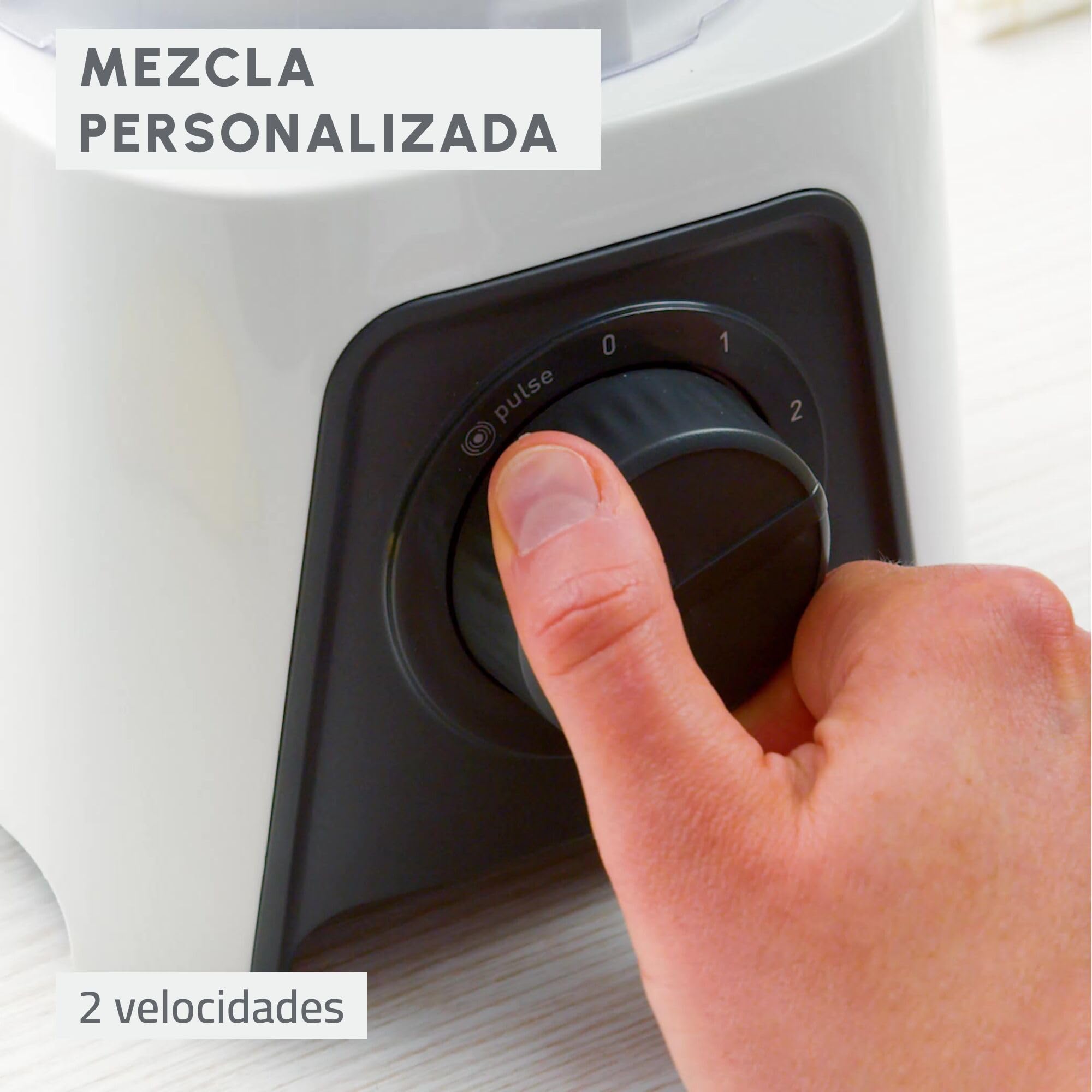 Moulinex Blendeo+, Batidora de vaso de 450 W, Jarra de 1,5 L, 2 velocidades + función Pulse, Pica hielo, Duraforce Label, Sistema de bloqueo inteligente, Cuchillas extraíbles, Blanca, LM2C0110