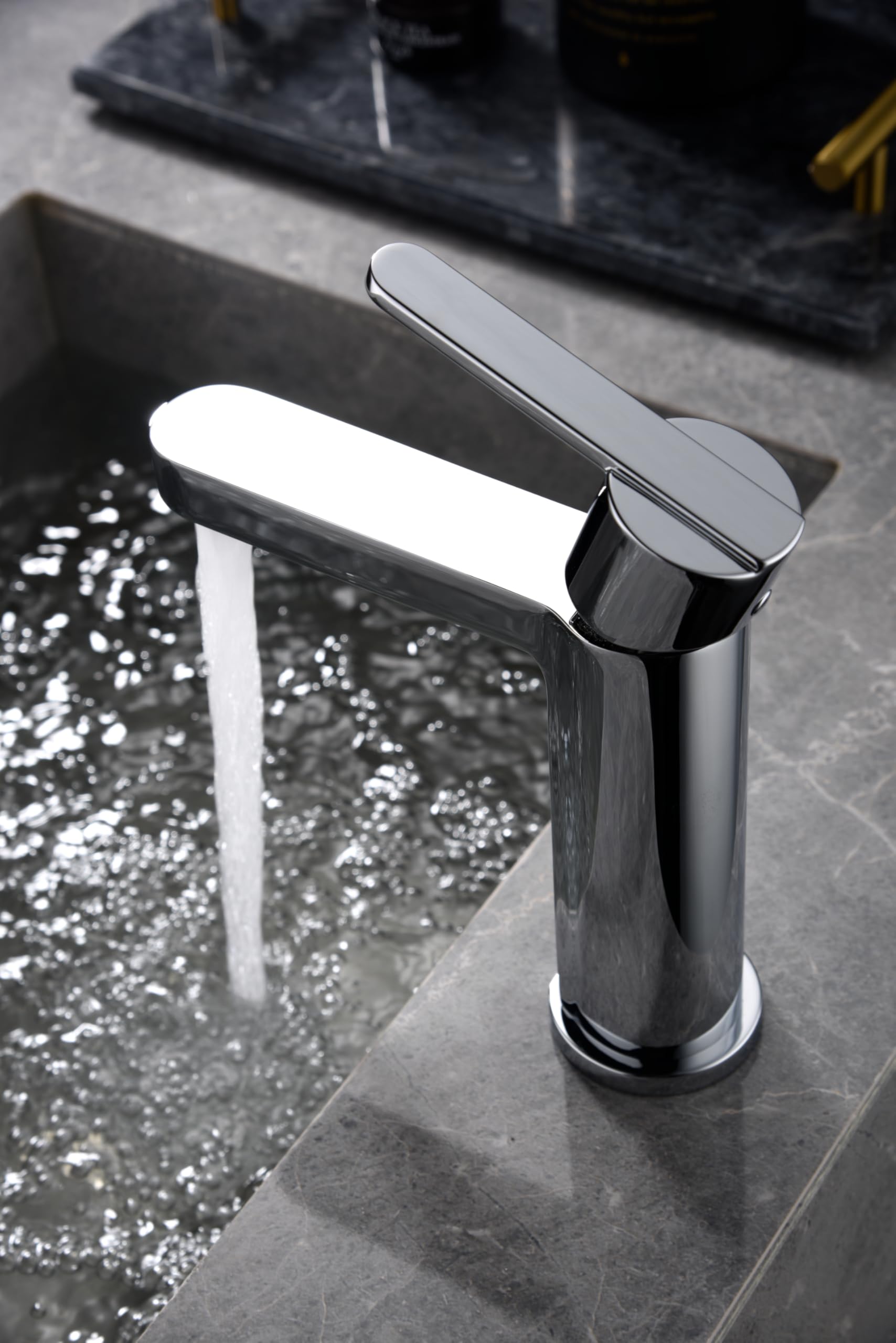 IMEX Monomando de Lavabo SERIE ROMA – Grifo de Latón con Acabado Cromado, Cartucho Cerámico Ø28 mm TOP, Flexos 3/8".