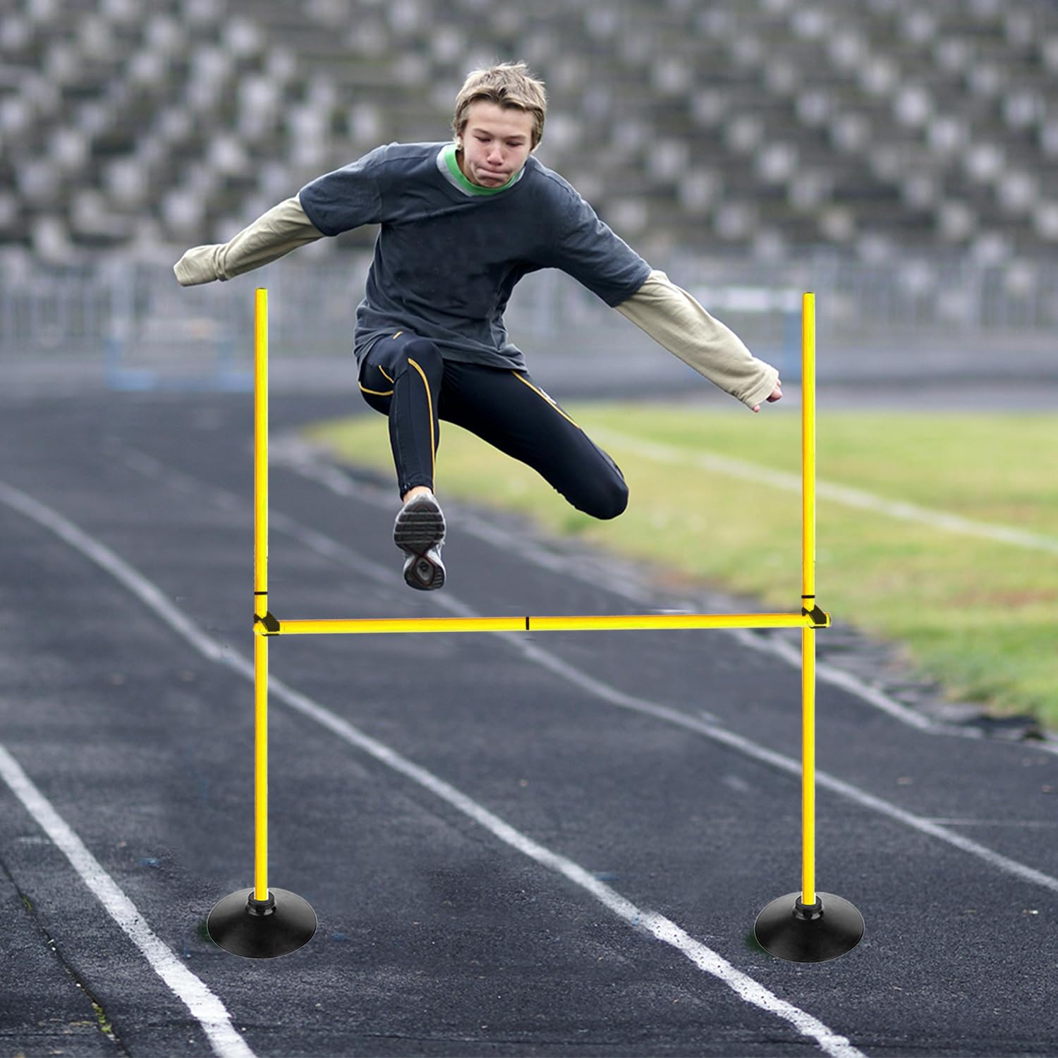 Condition photo showing Good Condition for adjustable height agility hurdle set multi-function soccer trainning pole set coaching sticks with rubber base