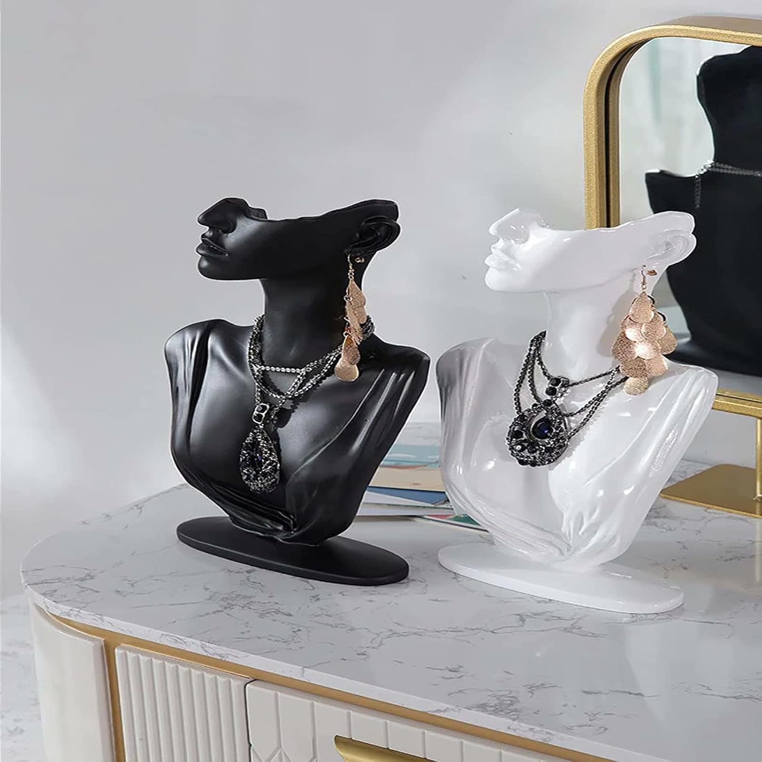 Resin Mannequin Jewelry Display Stand for Necklace Pendant Chain Earring Bust Organizer Holder Stand Modern Home Bedroom Dressing Table Decor Perfect for Daughter Wife Mother Birthday Holiday Gift