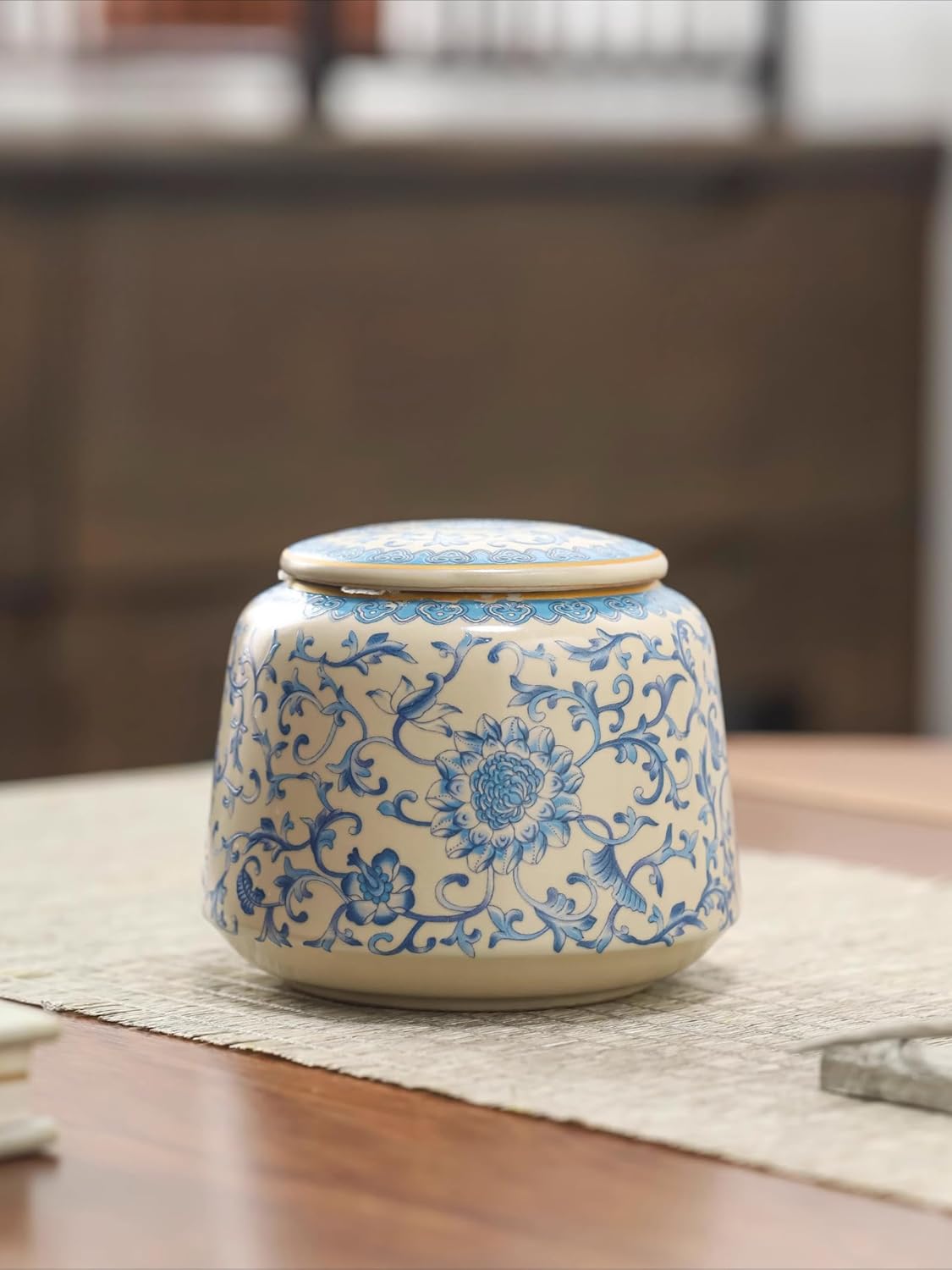 Lotus Ceramics Tea Caddy, 226ml 7.7oz, Chinese Style Tea Storage Jar