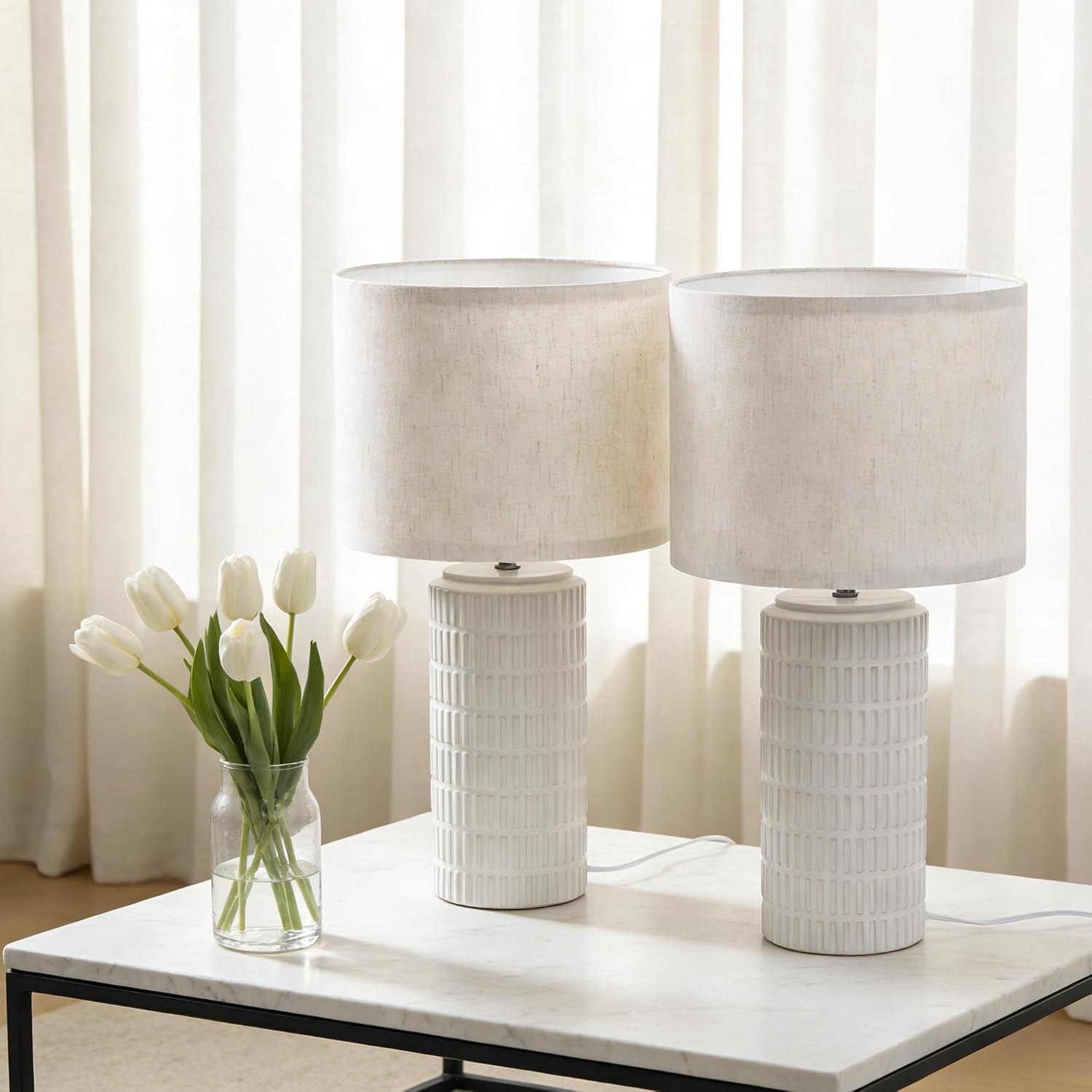 Modern Ceramic Table Lamp Set of 2，White Bedside Nightstand Lamp for Bedroom Living Room，Farmhouse End Table Lamp, E26 Socket，20 Inch，Desk Lamp for Home Decor，House Warming Gift for Women Mom