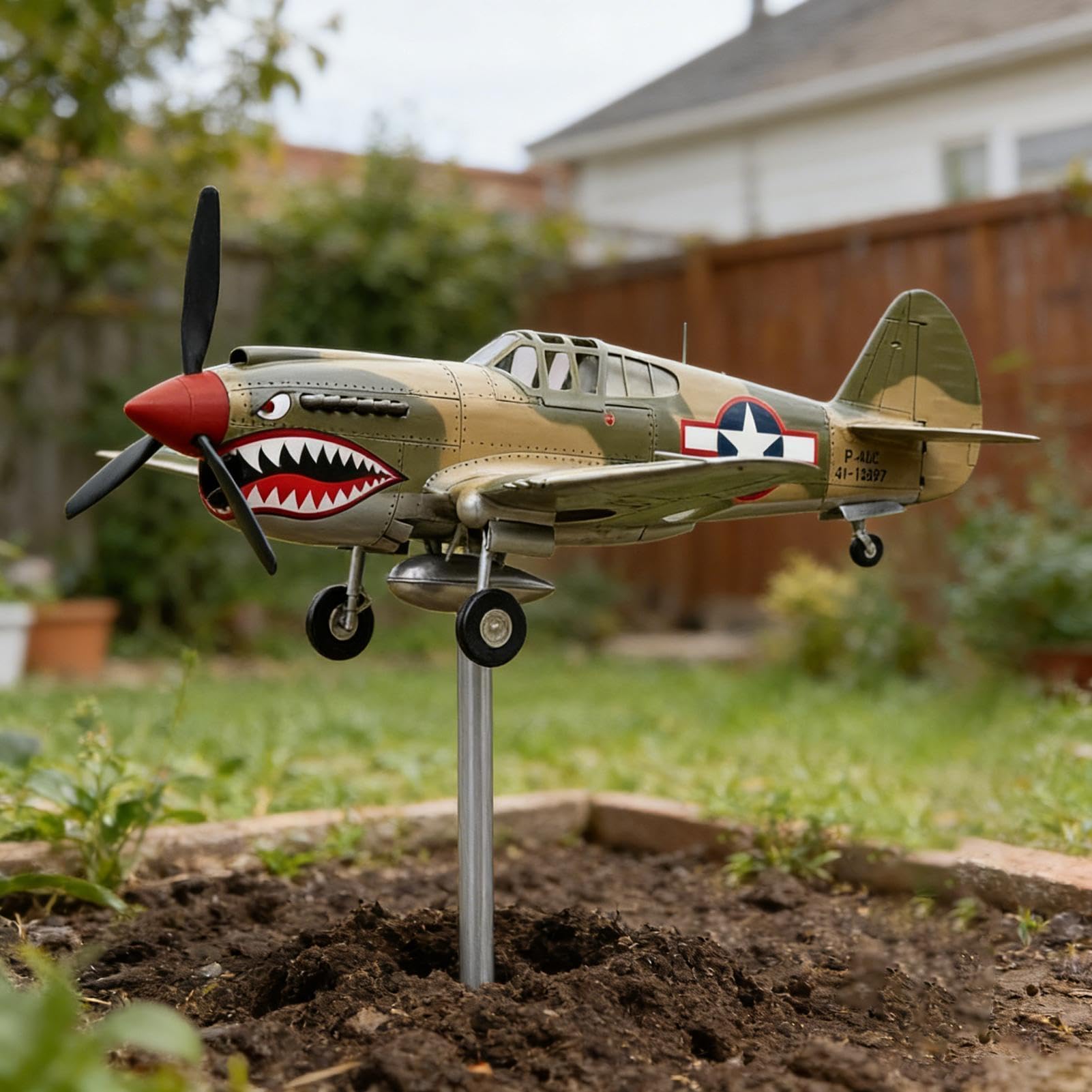 Shark Mouth Warplane Garden Wind Spinner - Metal Airplane Weather Vane For Outside, P40 Fighter 3d Wind Spinner For Yard And Garden Decorative, Weather-Resistant Weather Vanes Decor
