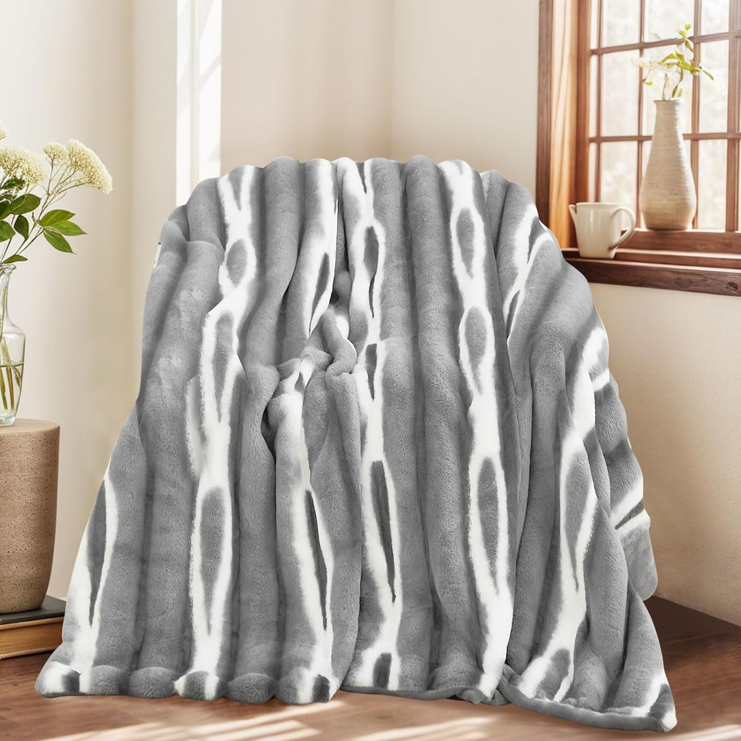 MINGPINHUIUS Luxury Thick Faux Fur Mink Cashmere Jordan Ubuy