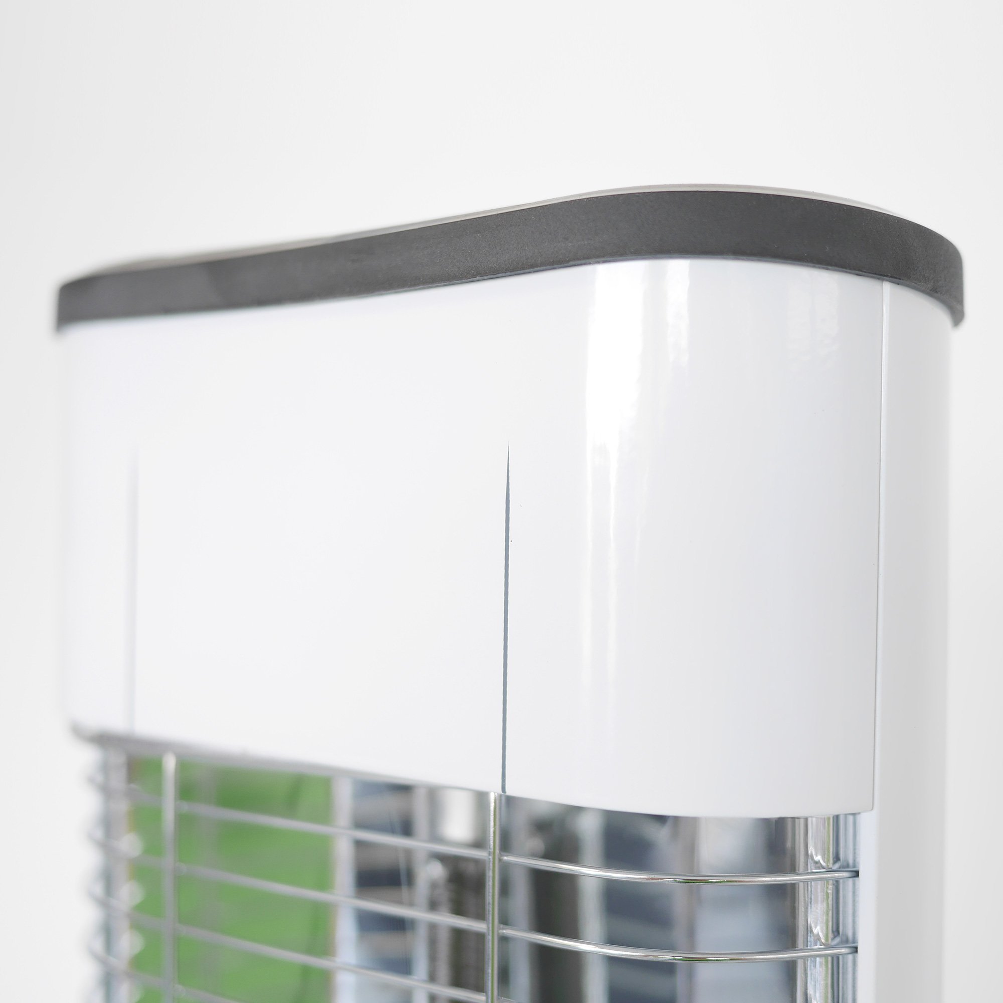 VASNER StandLine 23R – Infrarot Stand-Heizstrahler 2300 Watt 4 Stufen Dimmer Fernbedienung Infrarotstrahler elektrisch Standgerät für wettergeschützte Außenbereiche (Weiß)