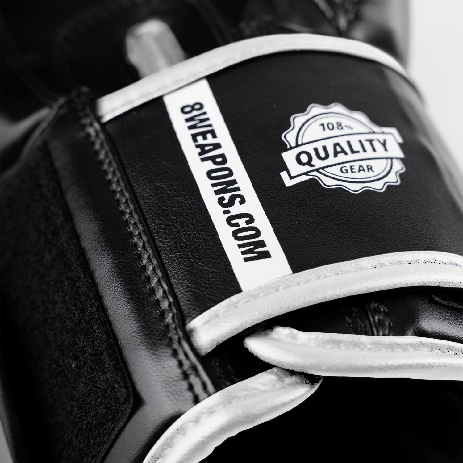 8 WEAPONS Boxhandschuhe, Unlimited 2.0, schwarz-weiß