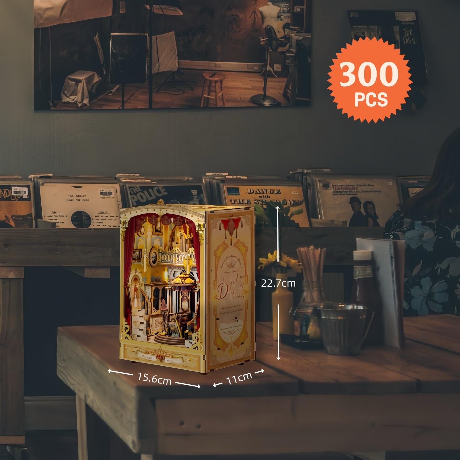 Dreamland Theatre Book Nook - Kit fai da te - Diorama classico in miniatura con palcoscenico rotante e funzione musicale, modellino artistico fatto a mano per adulti