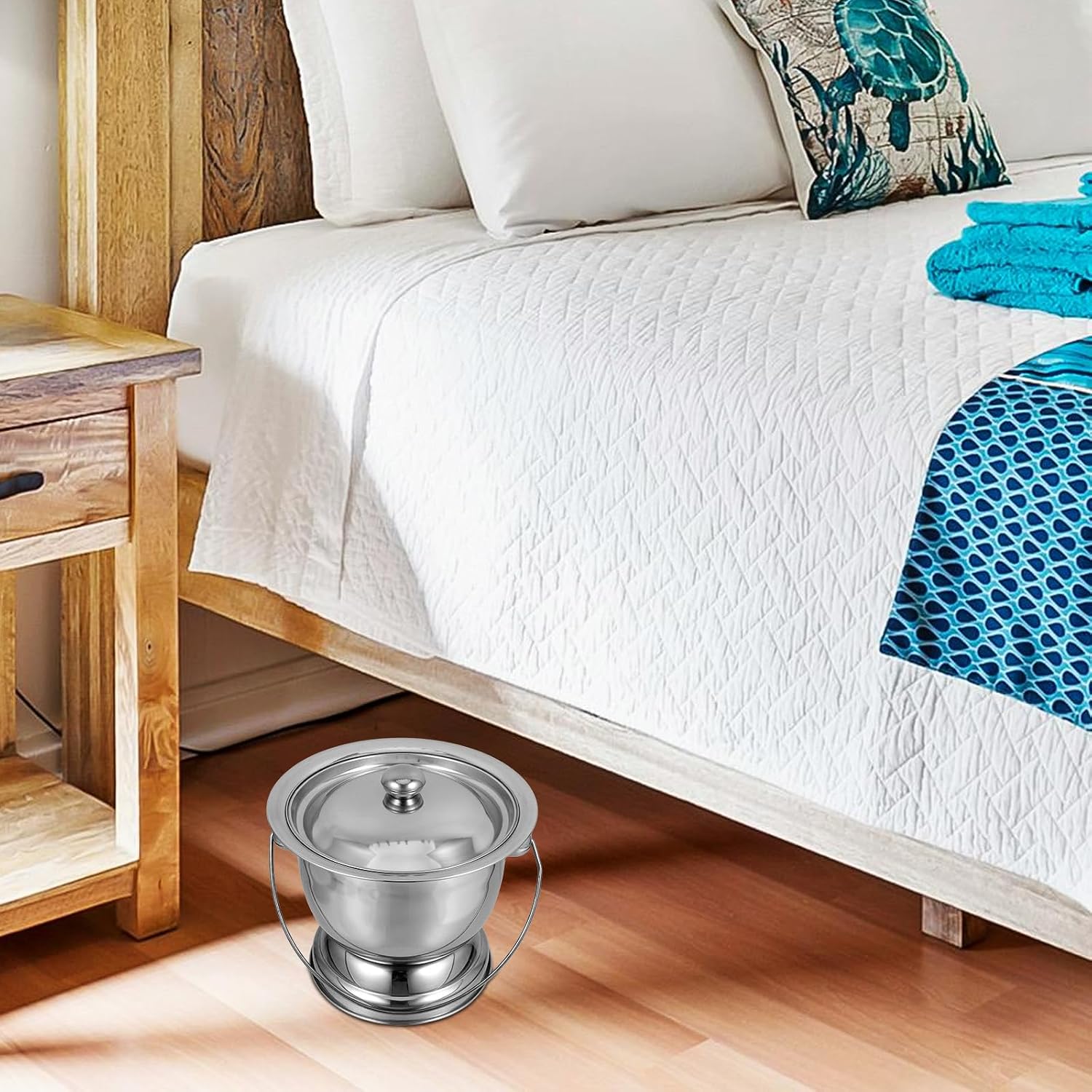 Covered Stainless Steel Chamber Pot Portable Urinal Bucket for Adults Elderly Pee Spittoon Lid Easy to Move Bedpan for Home Travel