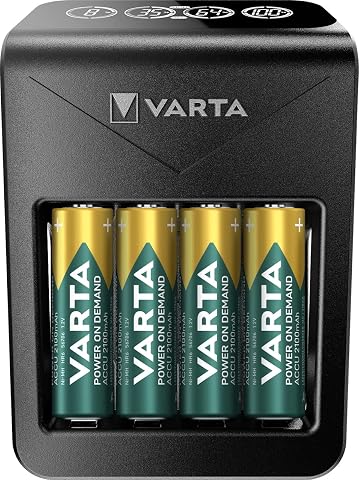 VARTA LCD PLUG CHARGER + 4 Adet 2100 mAh Pil Hediyeli | NiMH şarj edilebilir piller için, kilitle şarj edilebilir, 4x AA 2100 mAh, LCD ekranlı ve şarj korumalı, kompakt cihaz