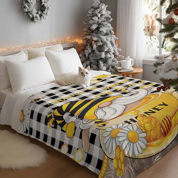 Flannel Fleece Blanket 40 x 50, Yellow Gnomes Microfiber Cozy Soft Throws for Women, Vintage Buffalo Plaid Black Bee Daisy Lightweight Throw Blankets for Couch, Sofa, Bed, Living Room, Bedroom