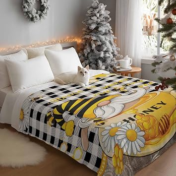 Flannel Fleece Blanket 40 x 50, Yellow Gnomes Microfiber Cozy Soft Throws for Women, Vintage Buffalo Plaid Black Bee Daisy Lightweight Throw Blankets for Couch, Sofa, Bed, Living Room, Bedroom