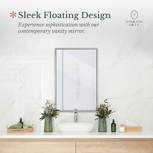 Miniatura 2 de Hamilton Hills Espejo de pared con marco de metal plateado pulido de 24 x 36 pulgadas Espejos de pared rectangulares grandes para baño Marco