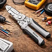 Alicate Multifunção Profissional, Crimpador e Decapador de Fios, Multiuso, Corta Parafusos M3/M4/M5, Ergonômico Emborrachado, Aço de Alta Resistência, Ideal Eletricistas e Manutenção e Multifuncional