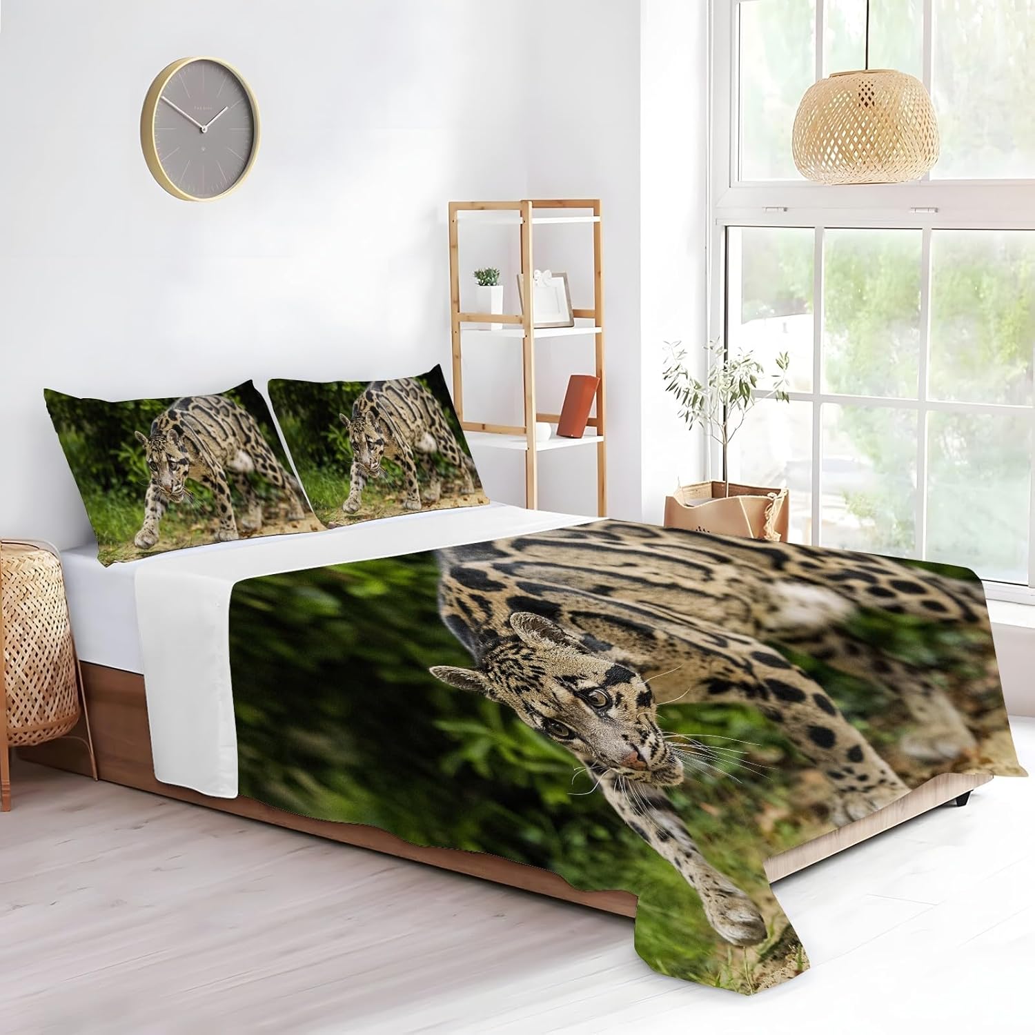 Leopard Cat Sheets Queen Size - Wildlife Bed Sheets, Soft Microfiber & Deep Pocket & Wrinkle Free Patterned Bedding Sheets & Pillowcases, 4 Piece (Fitted Sheet, Flat Sheet, Pillow Case)