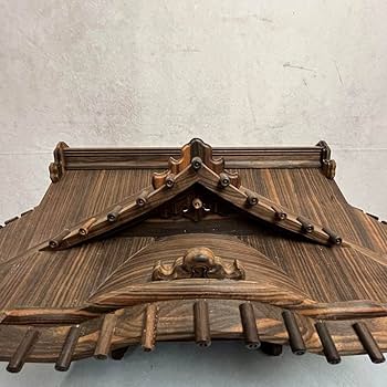 マス屋根 木製彫刻 神社 仏壇 仏具 寺社  建築模型 神殿 神棚 オブジェ Amazon.co.jp: マス屋根 木製彫刻 神社 仏壇 仏具 寺社 建築模型