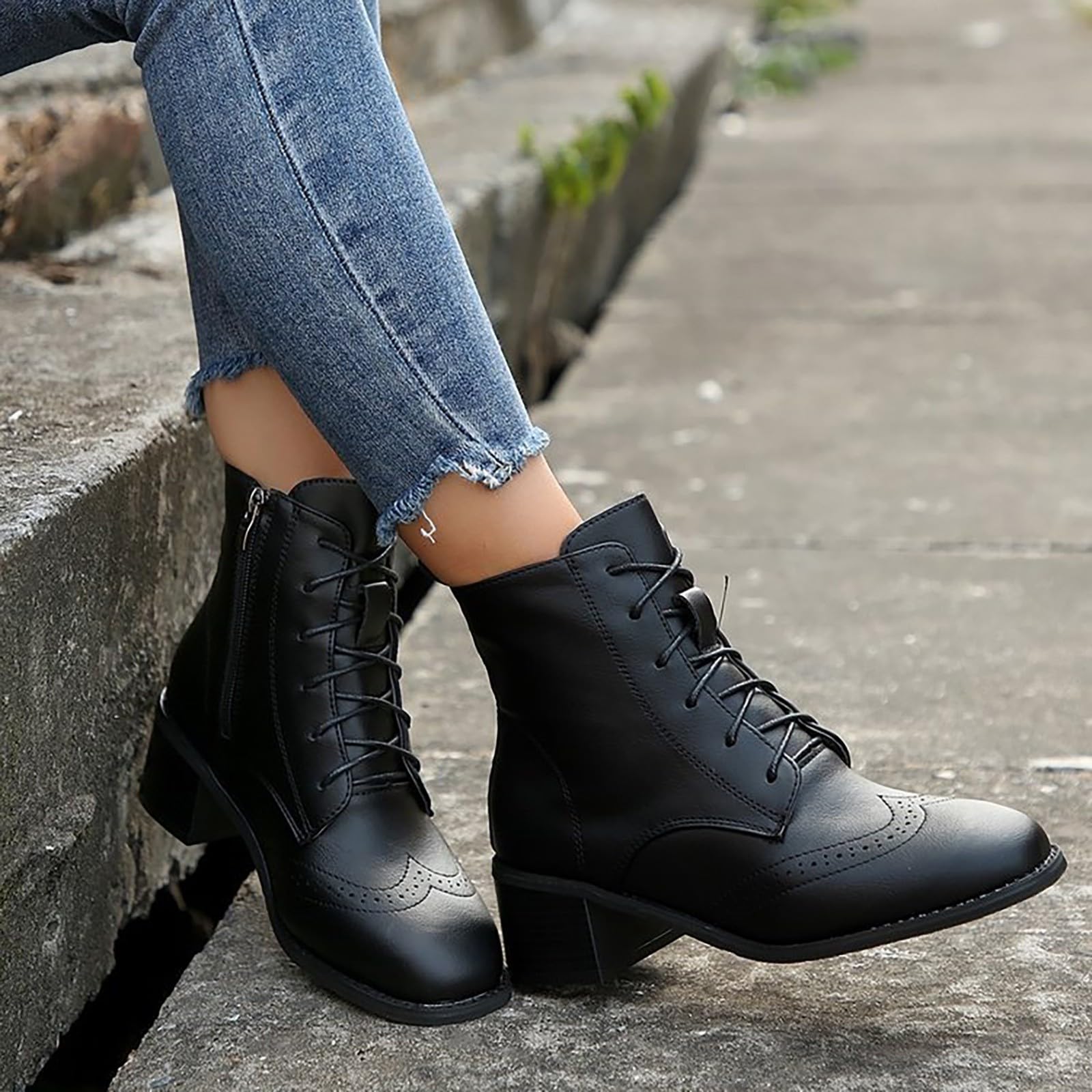 Bottes courtes pour femme - Doublées élégantes avec talon fin - Bottines vintage à bout rond - Bottes western tendance - Bottes de loisirs noires confortables