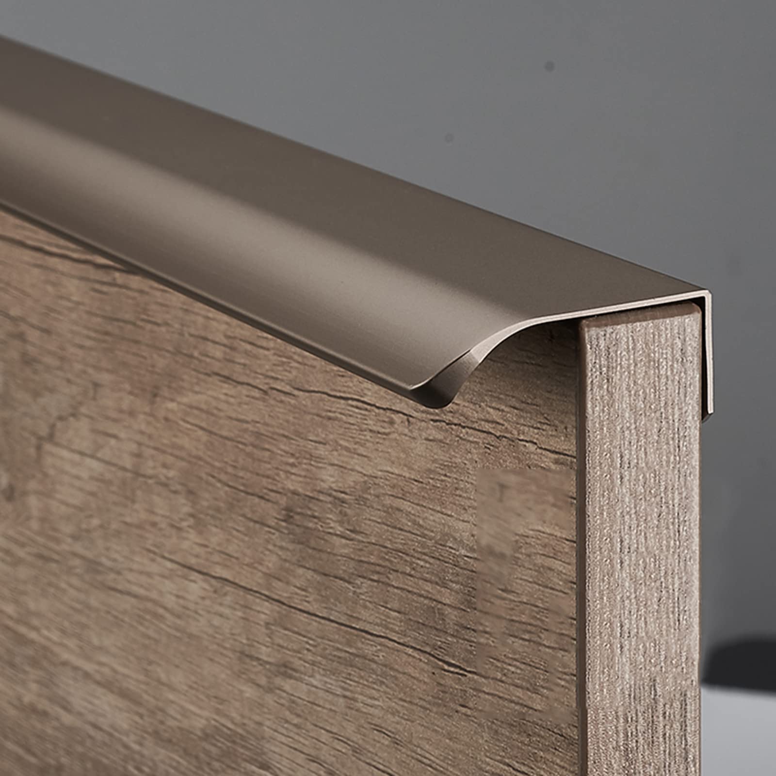 Poignée d'armoire en aluminium de 600mm pour un style moderne et épuré