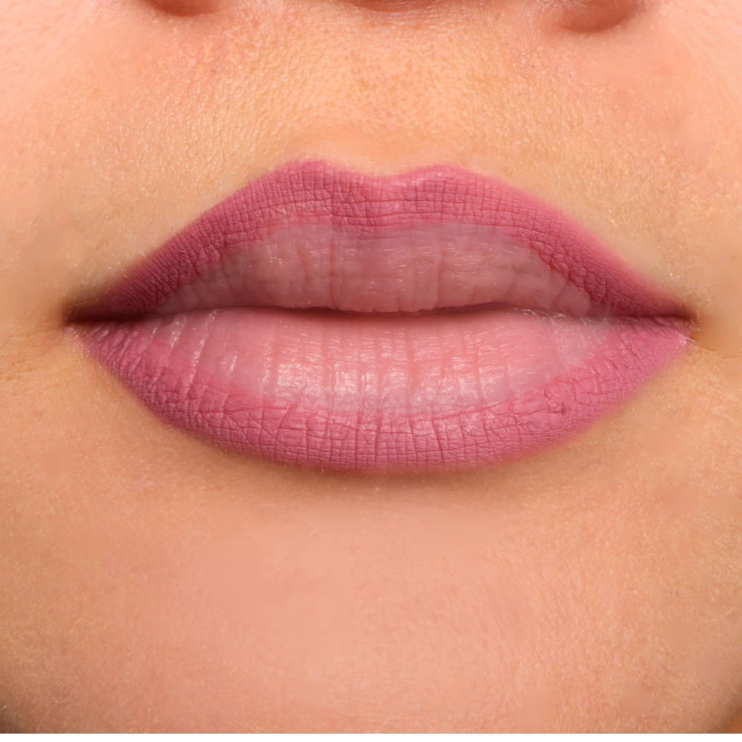 pūrlisse Velvet Crush Long Lasting Creamy Lip Liner Pencil – Matte Smudge-Proof Lip Pencil – Enriched with Bakuchiol, Macadamia Seed Oil & Shea Butter to Soften & Smooth – Mauve Berry (0.02 oz)