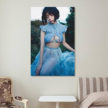 Amazon.co.jp: 池田エライザグラビア画像のポスター アートパネル