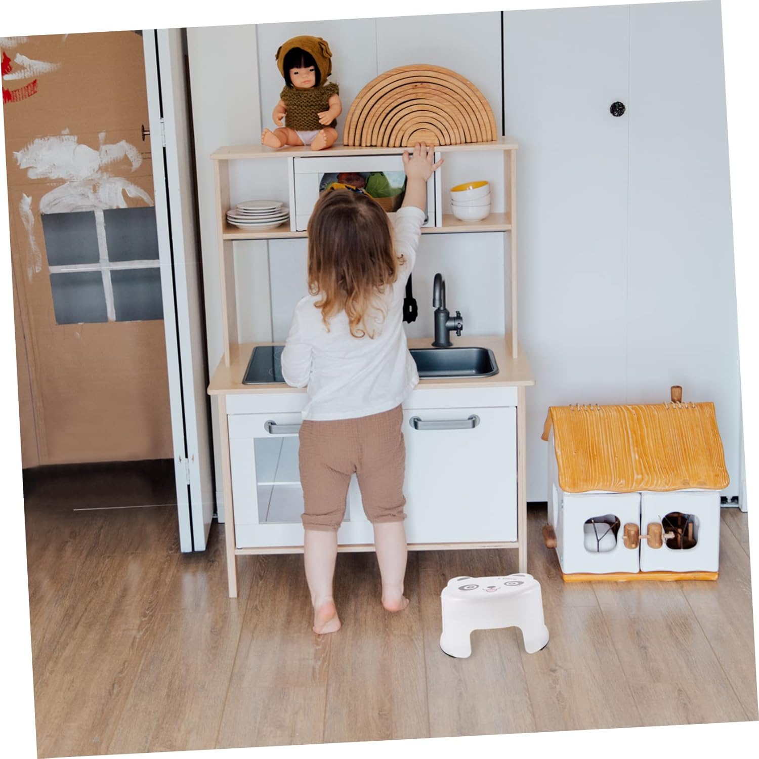 Toyvian 3pcs Cartoon Step Stool for Boy Girl Non-Slip Bathroom and Kitchen Potty Training Stool for Toddlers Lightweight and Adorable Design for Independent Learning and Daily Use