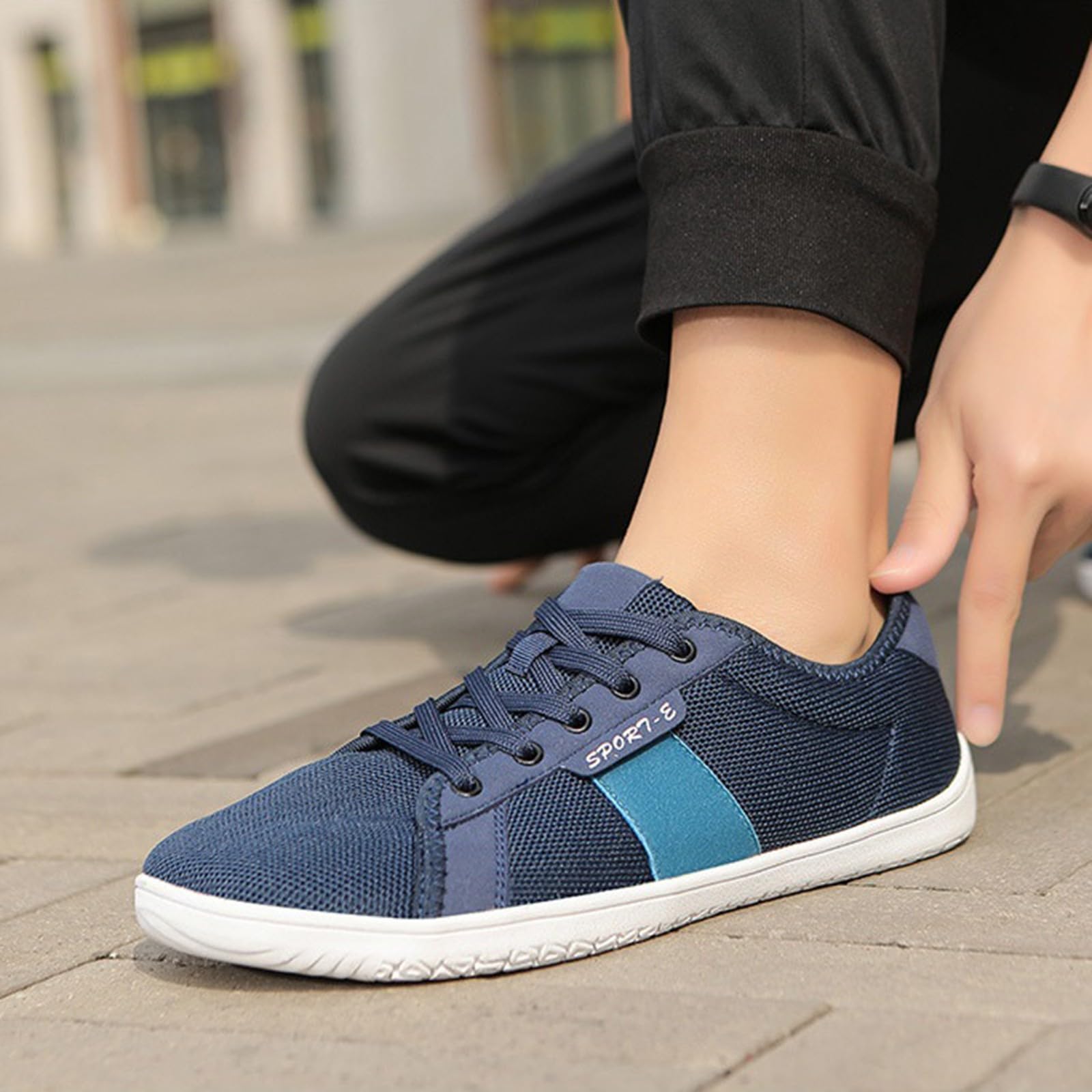 Zapatillas de correr para hombre, ligeras, transpirables, para caminar anchas, para el tiempo libre, de malla, antideslizantes, para pies descalzos, amortiguación, zapatillas de deporte para