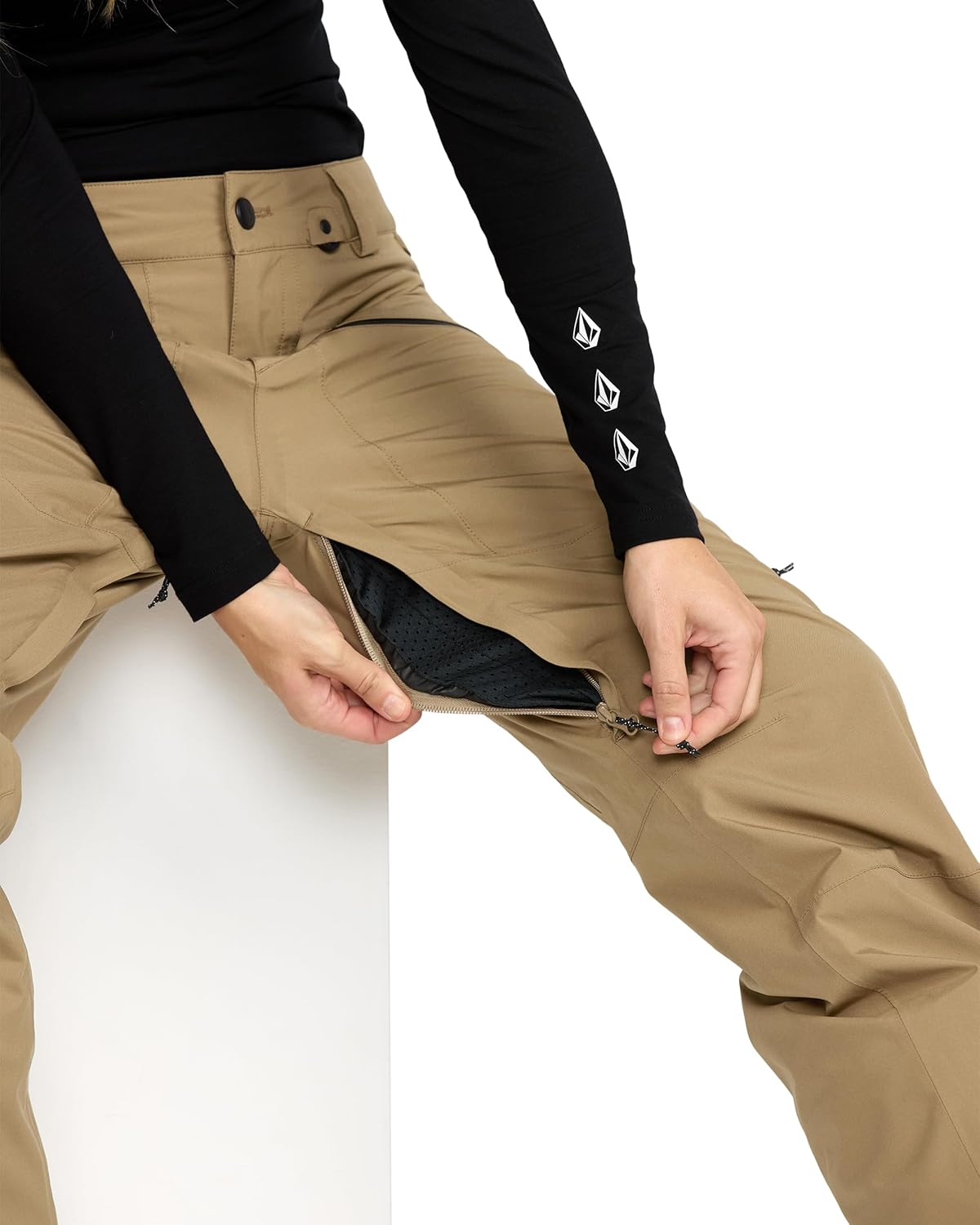 Volcom Women's Karat Stretch 30k Snowboard Pant – Waterproof 2-layer