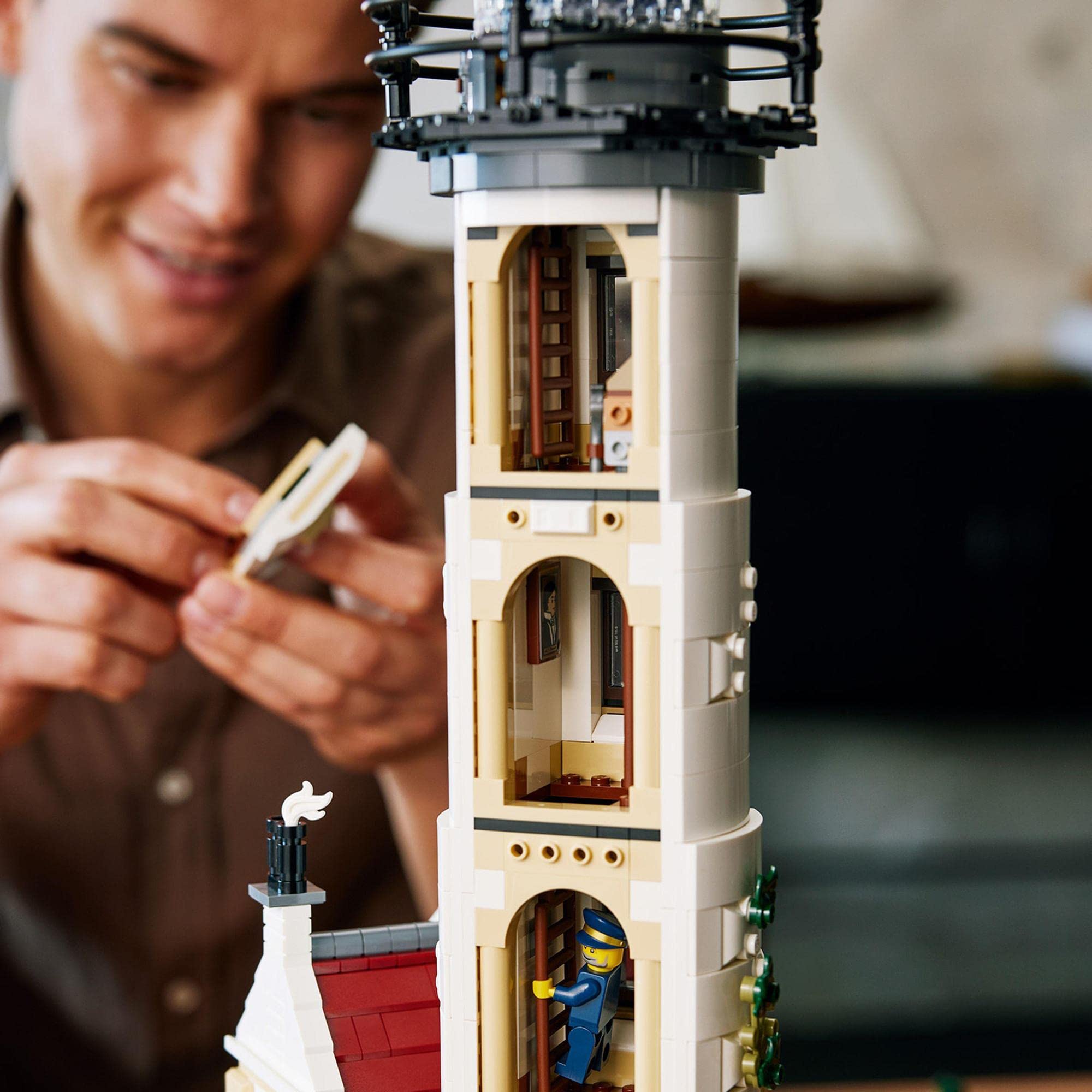 Amazon.co.jp: レゴ(LEGO) アイデア 灯台 (モーター付き) 21335