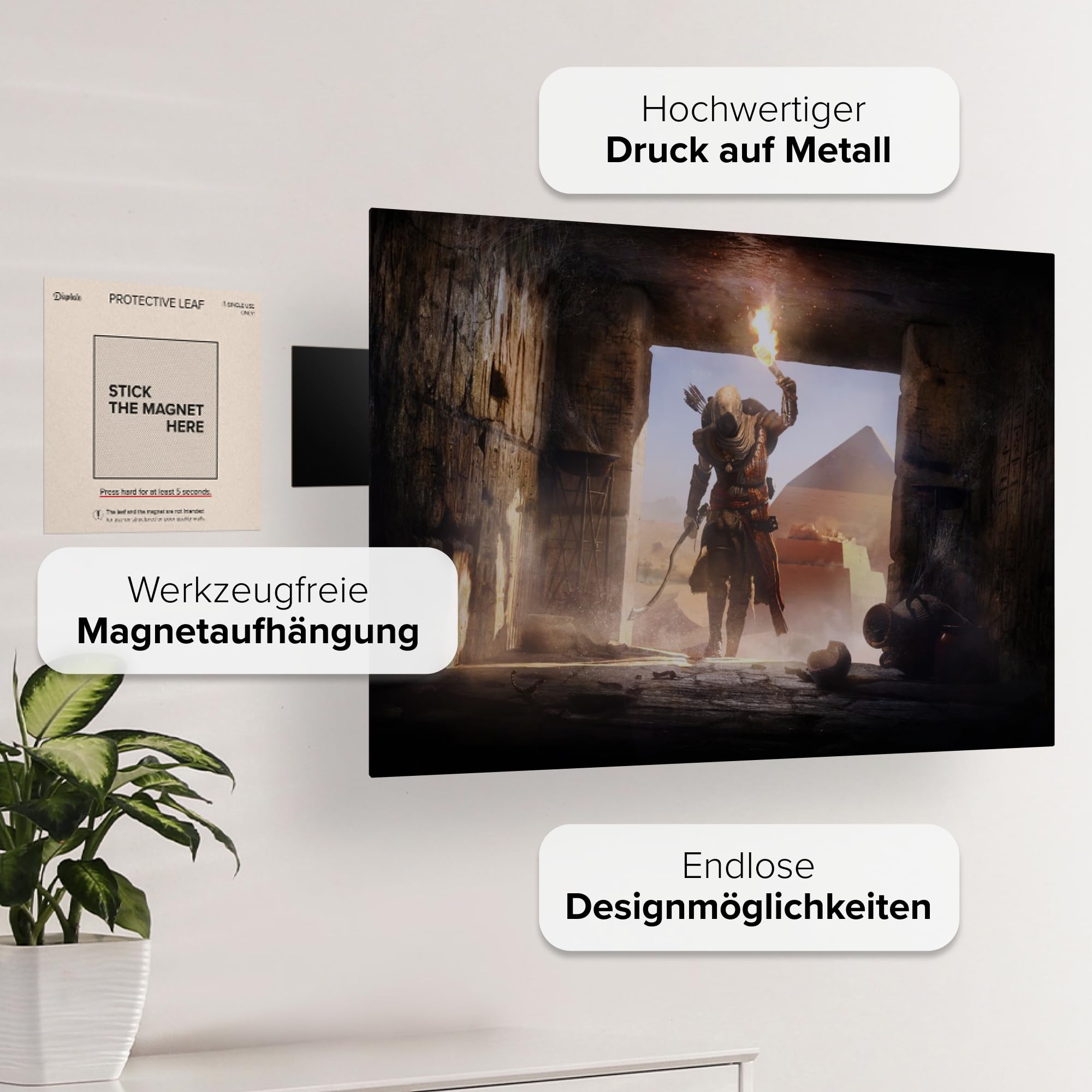 Displate - Poster aus Metall - Einfache Montage ohne Bohren - Assassin's Creed - AC Origins Key Art - In the Pyramids - Größe M - 32 x 45 cm Matt