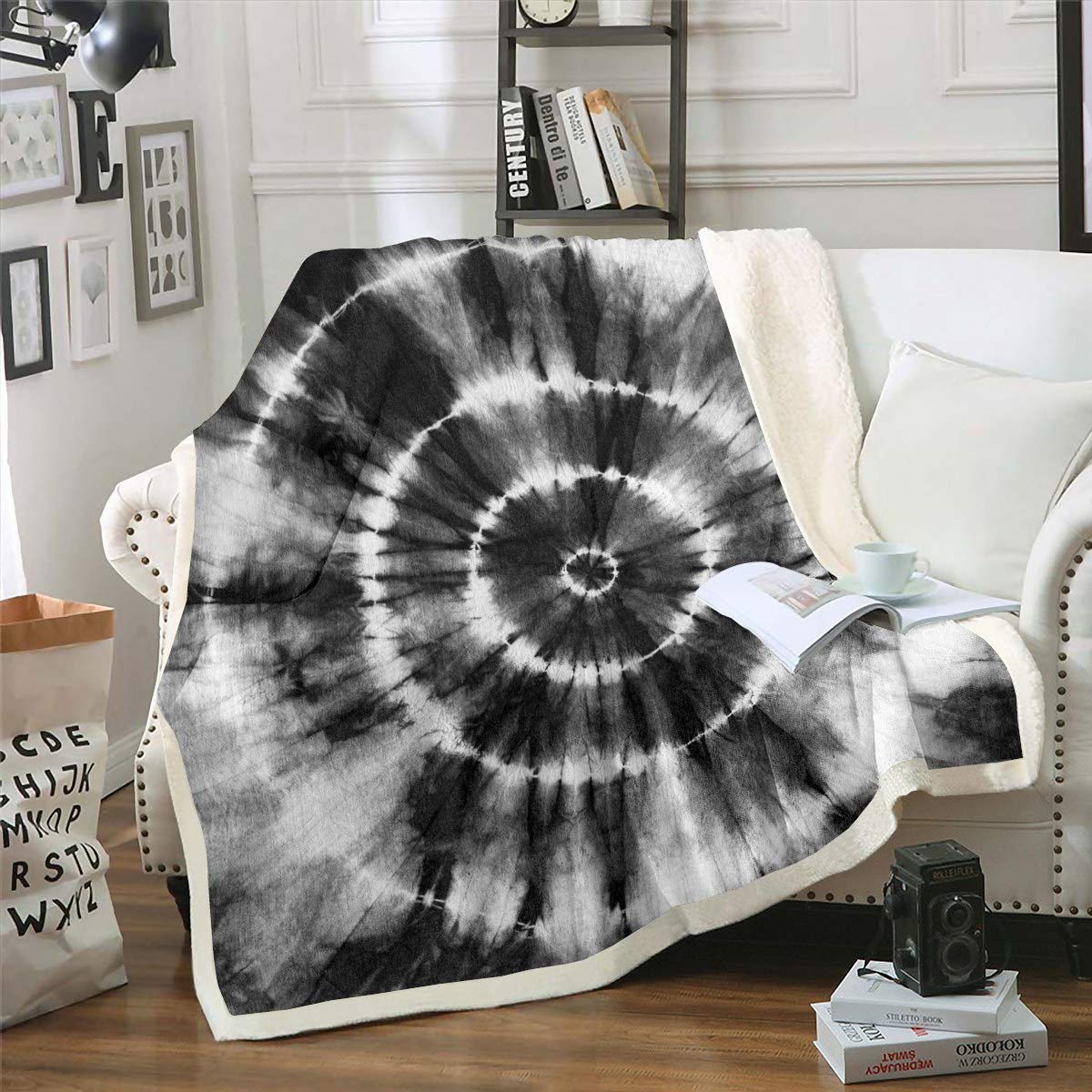 Couverture tie dye hippie en polaire sherpa boho pour canapé et lit ado 127x152 cm