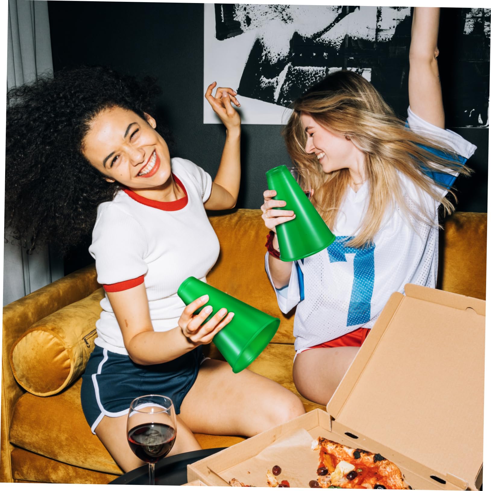 HEALEEP 6Pcs Cheer Megaphones Plastic Cheer Props with Loud Sound for Parties Events Rallies and Sports Activities Party Favor for Excitement