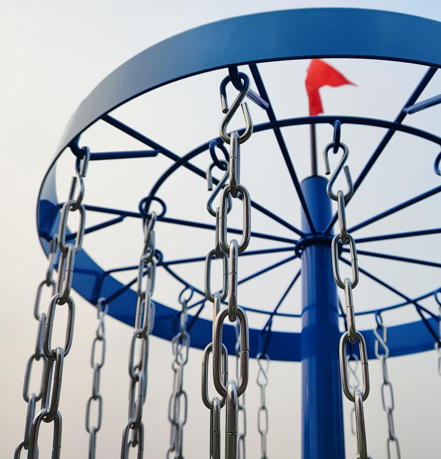 TARUMG Disc Golf Basket - Portable Disc Golf Target with Heavy Duty 24-Chains Come with Transit Bag and 3pcs Disc Golf Discs, Ground Stake -Suitable for Players of All Levels - Multi Color Available