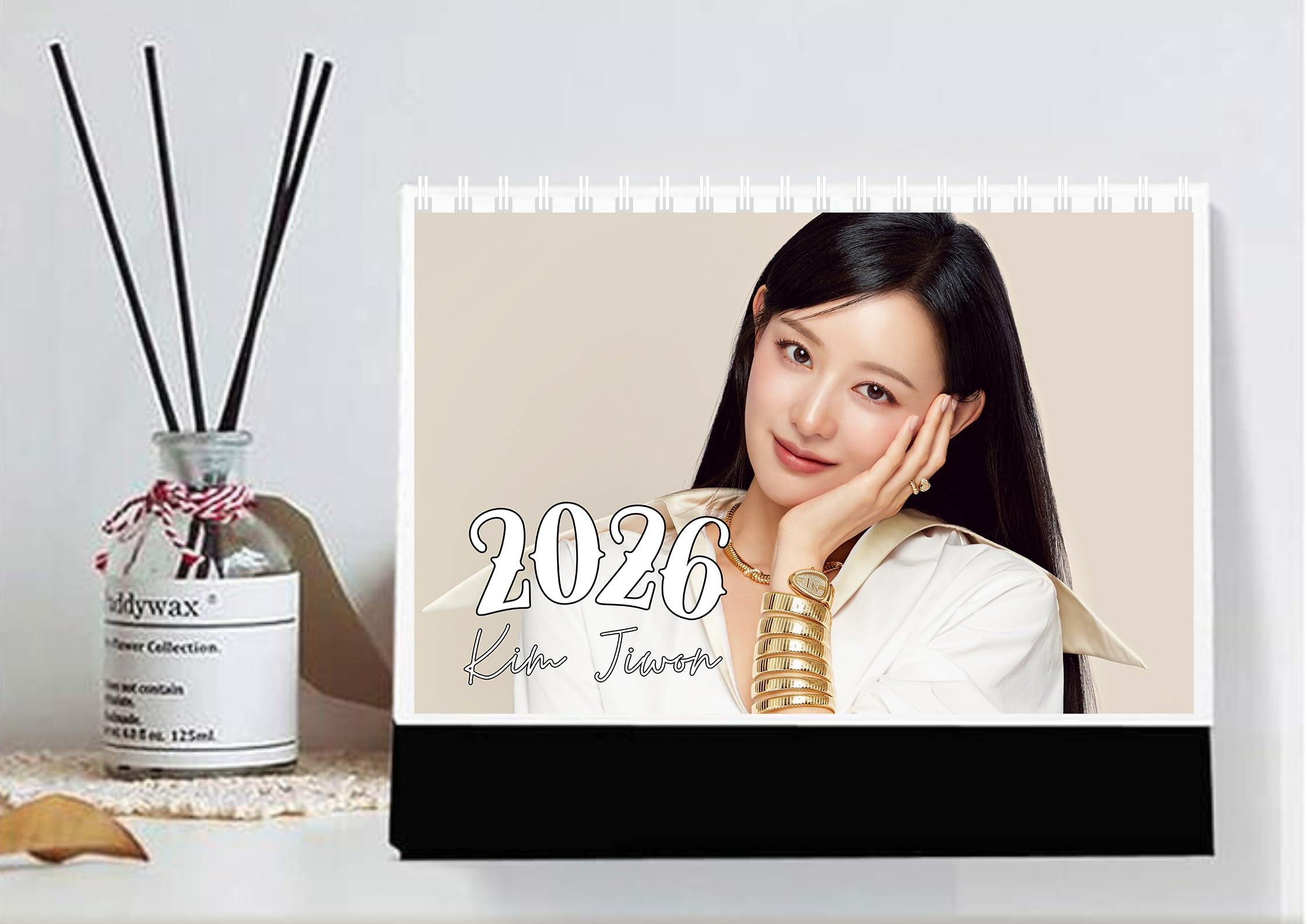 Amazon.co.jp: キムジウォン 日本仕様 2026年 卓上カレンダー A5サイズ