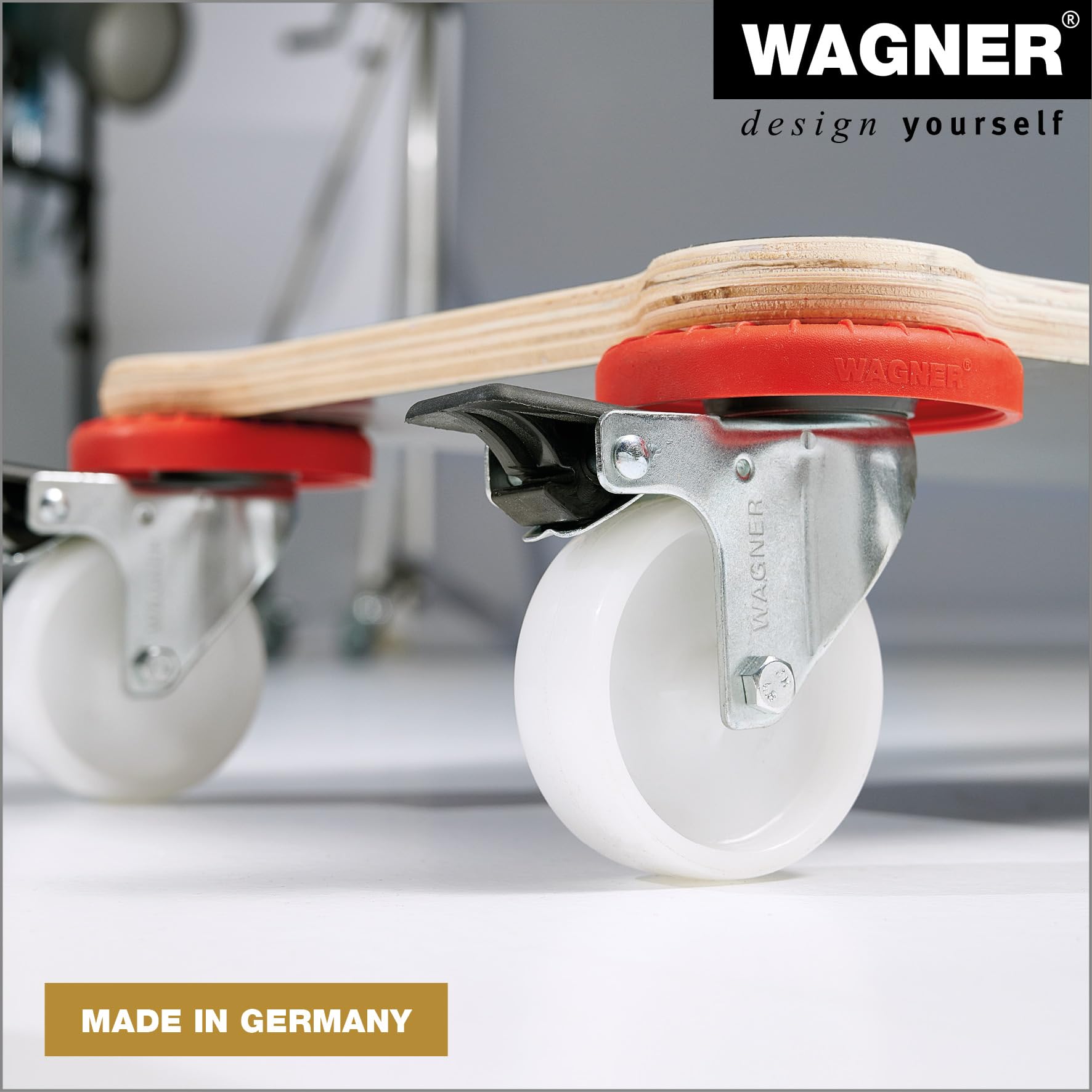 WAGNER design yourself Carrello da trasporto MM 1365, 71x31cm, ideale per trasporto de contenuto sensibile, portata 200 kg, antiscivolo, adatto alle pareti e mobili, 2 freni, Marrone/Rosso, 20136501