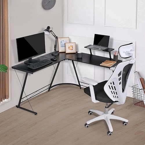 Best compact gaming desks