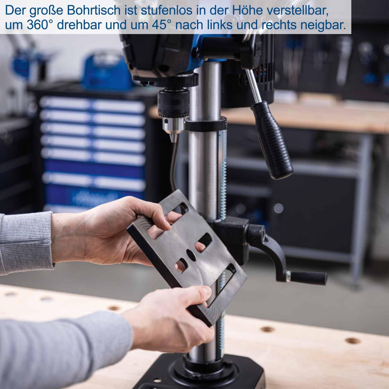 Scheppach Tischbohrmaschine TBM250 | Leistung 550W | Bohrtiefe 50mm | Bohrfutter 1,5-13mm | Drehzahleinstellung 5 stufig 510–2430 min-1 | Ausladung 127mm | Tisch dreh-&neigbar | Stahl-Gusskonstruktion