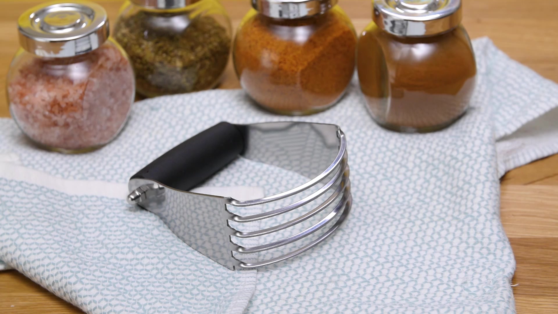 Spring Chef Dough Blender, Top Professional Pastry Cutter with Heavy Duty Stainless Steel Blades, Medium Size, Black - Image 8