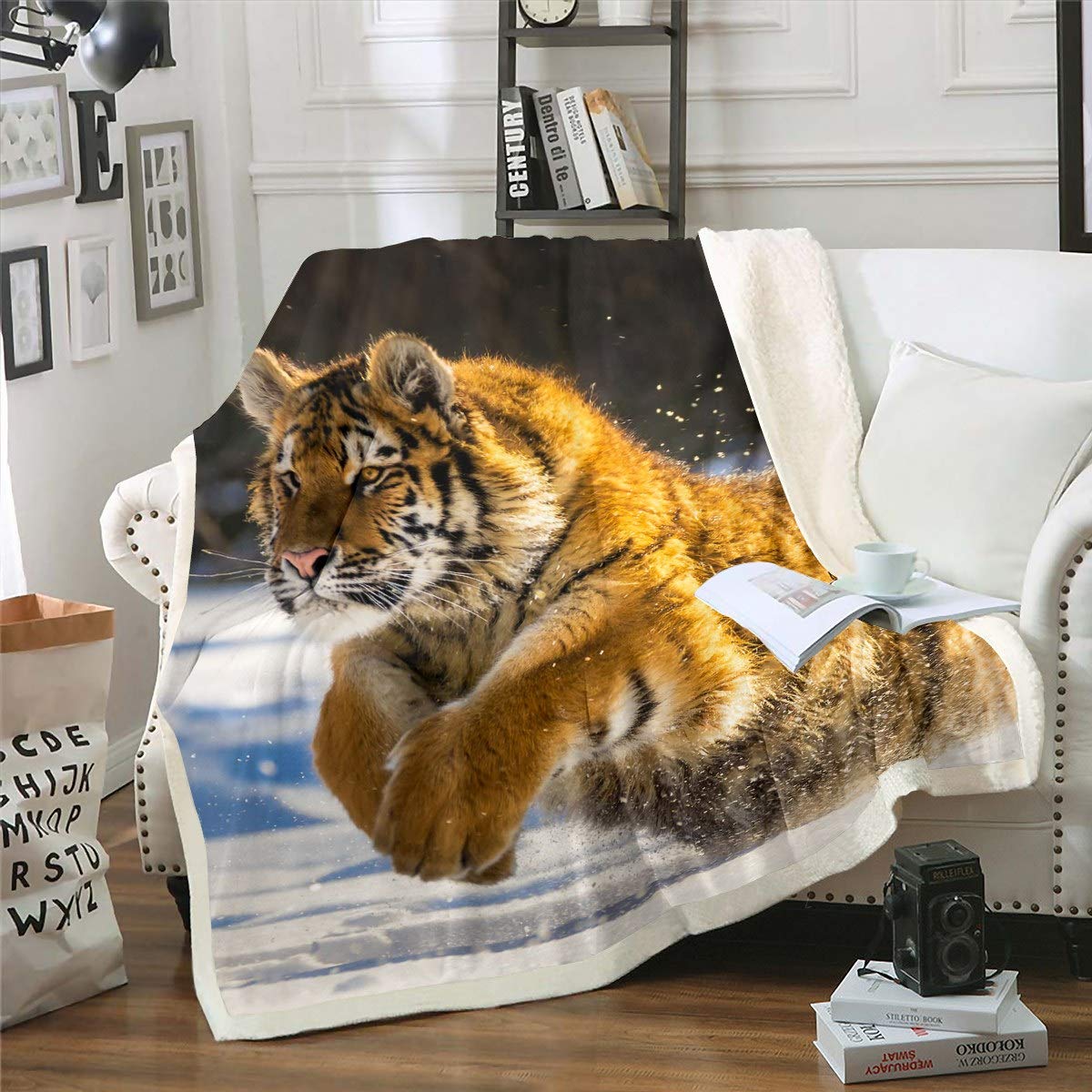 Loussiesd Women Tiger Sherpa Blanket Wild Animal Theme Fleece Blanket Wildlife Style Plush Throw Blanket for Sofa Couch Winter White Brown Room Decor Double 60"x79"