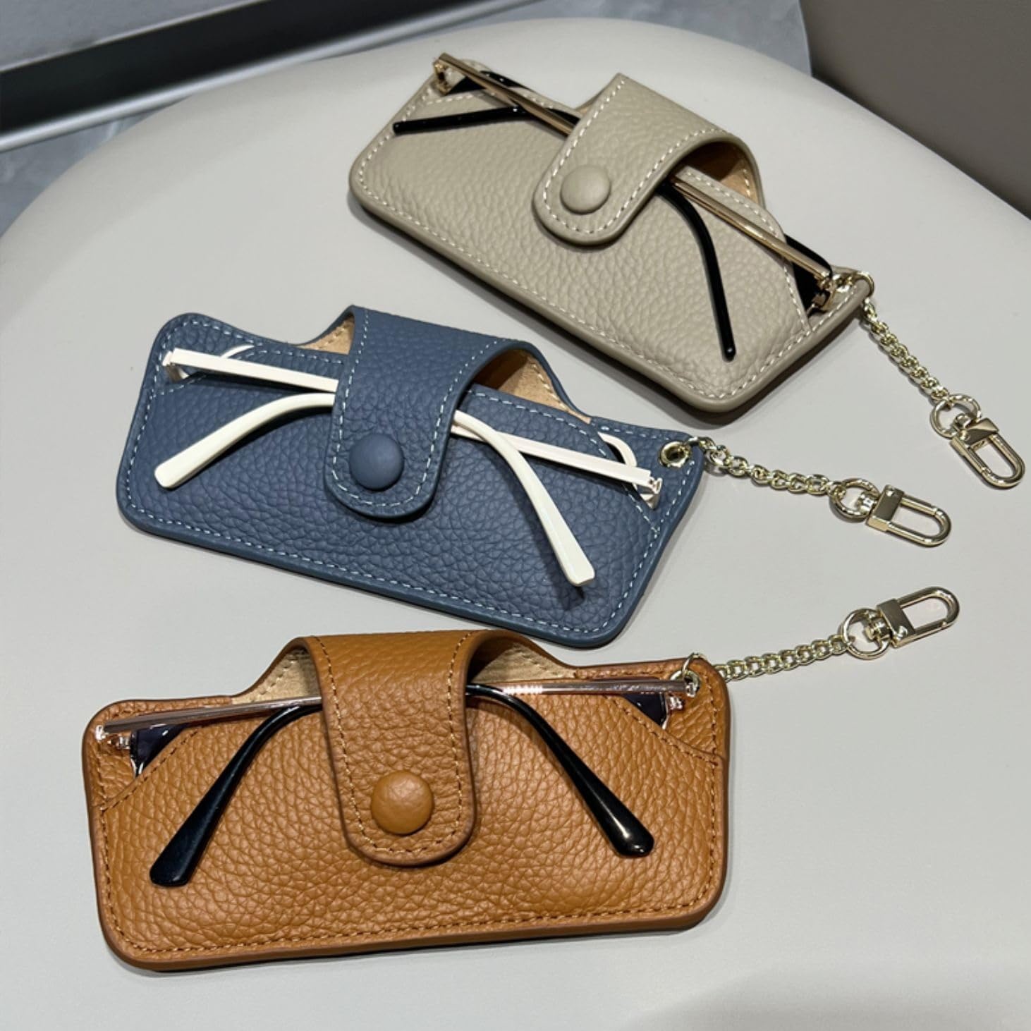 Brillenkoffer Hängende Brillentasche Tragbare Sonnenbrille Sonnenbrille Tasche Einfache Aufbewahrungstasche, geeignet für Frauen, Männer, klassische Reisebrille für Kinder Aufbewahrungsbox für Gläser