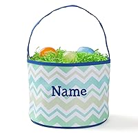 Vista 3 de Bolsa de cubo personalizada Chevron con nombre personalizado Bolsa de Pascua a rayas verde y azul con asa Cesta de huevos suave para niños