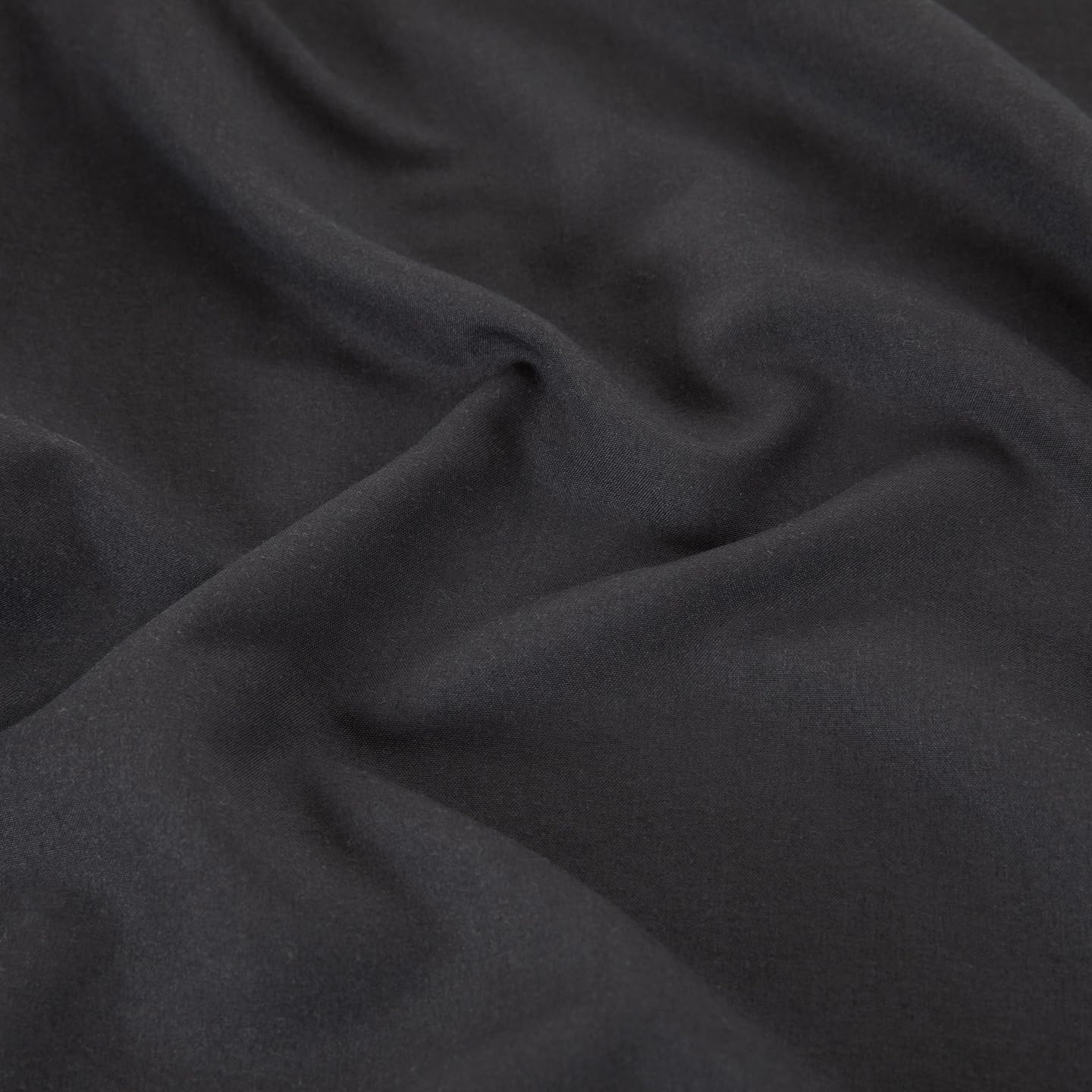 Queen Flat Sheet Only， 90x102Inch Black - Ultra Soft Breathable Brushed Microfiber Top Sheet - Hotel Quality & Wrinkle-Free - Shrinkage, Fade Resistant - Easy Care Queen Sheets