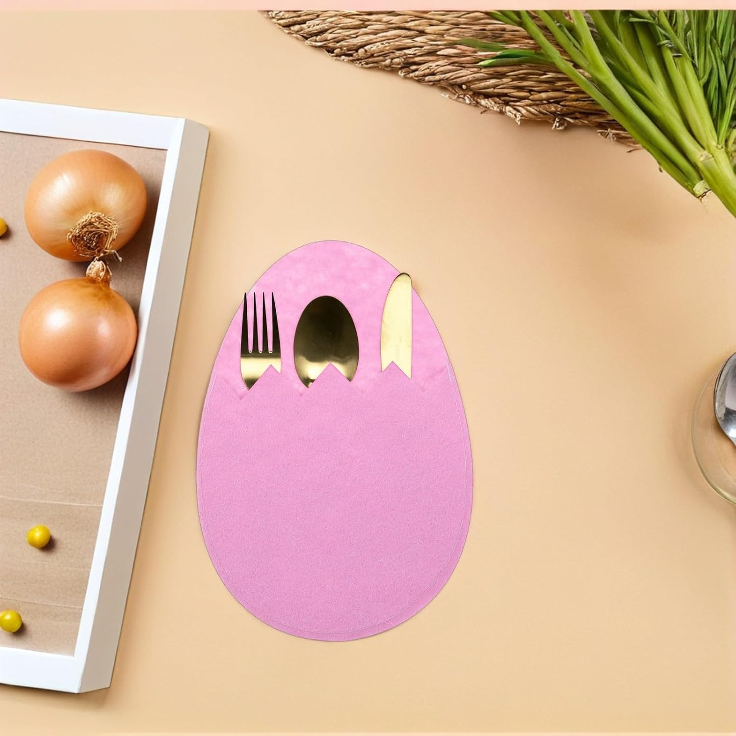 12pcs Easter Egg Shaped Felt Cutlery Pouch for Holiday Dining Events
