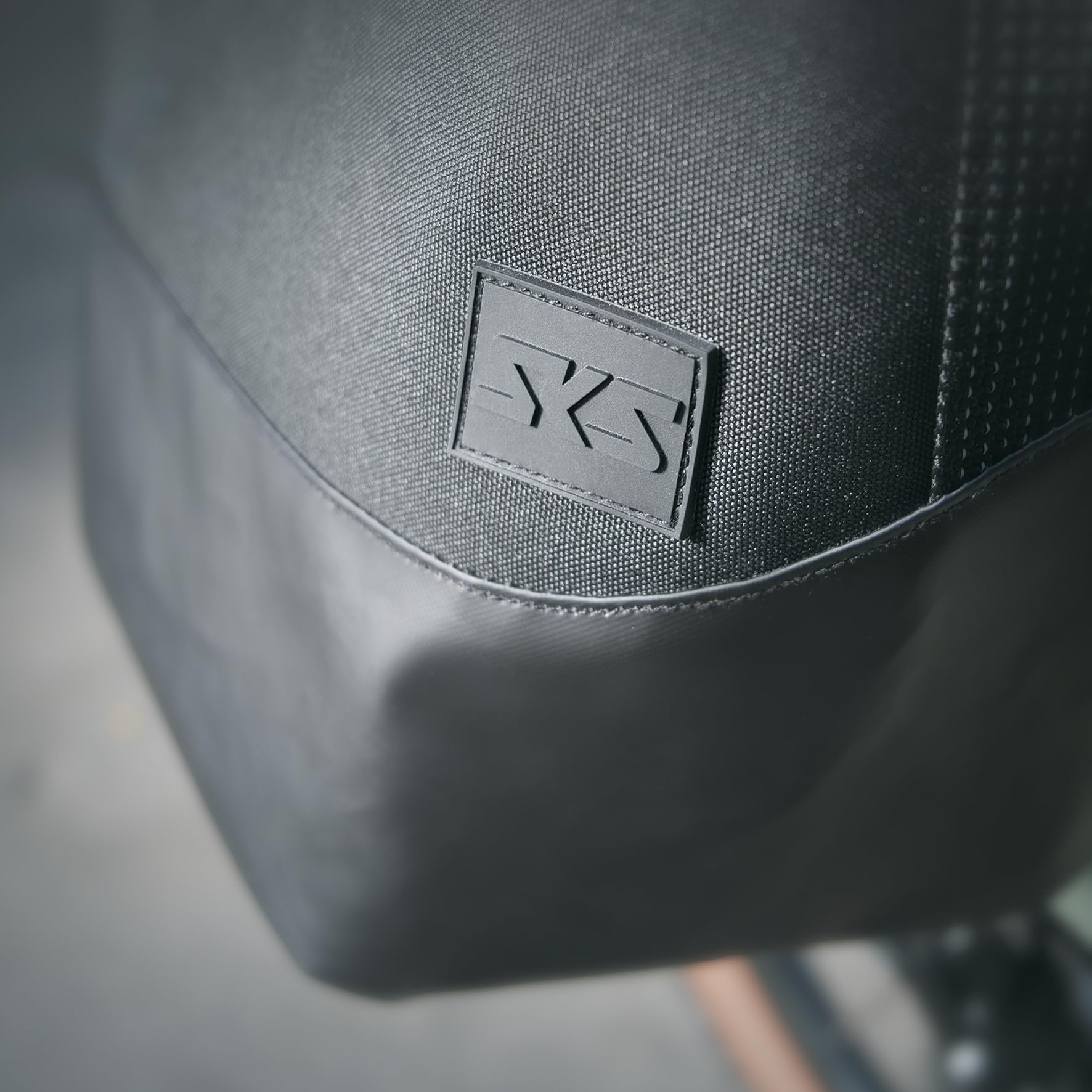 SKS GERMANY Infinity Urban Sidebag torba na bagażnik (torba rowerowa, torba boczna na bagażnik, wodoodporna, kieszeń na laptopa, rolowana, paski odblaskowe, może być również używana jako torba na