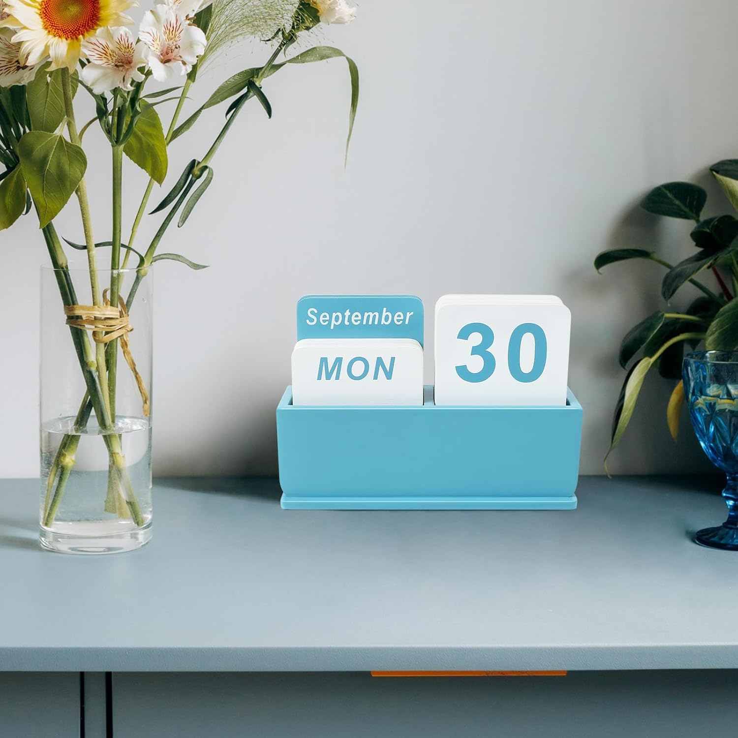 Wooden Block Perpetual Desk Calendar